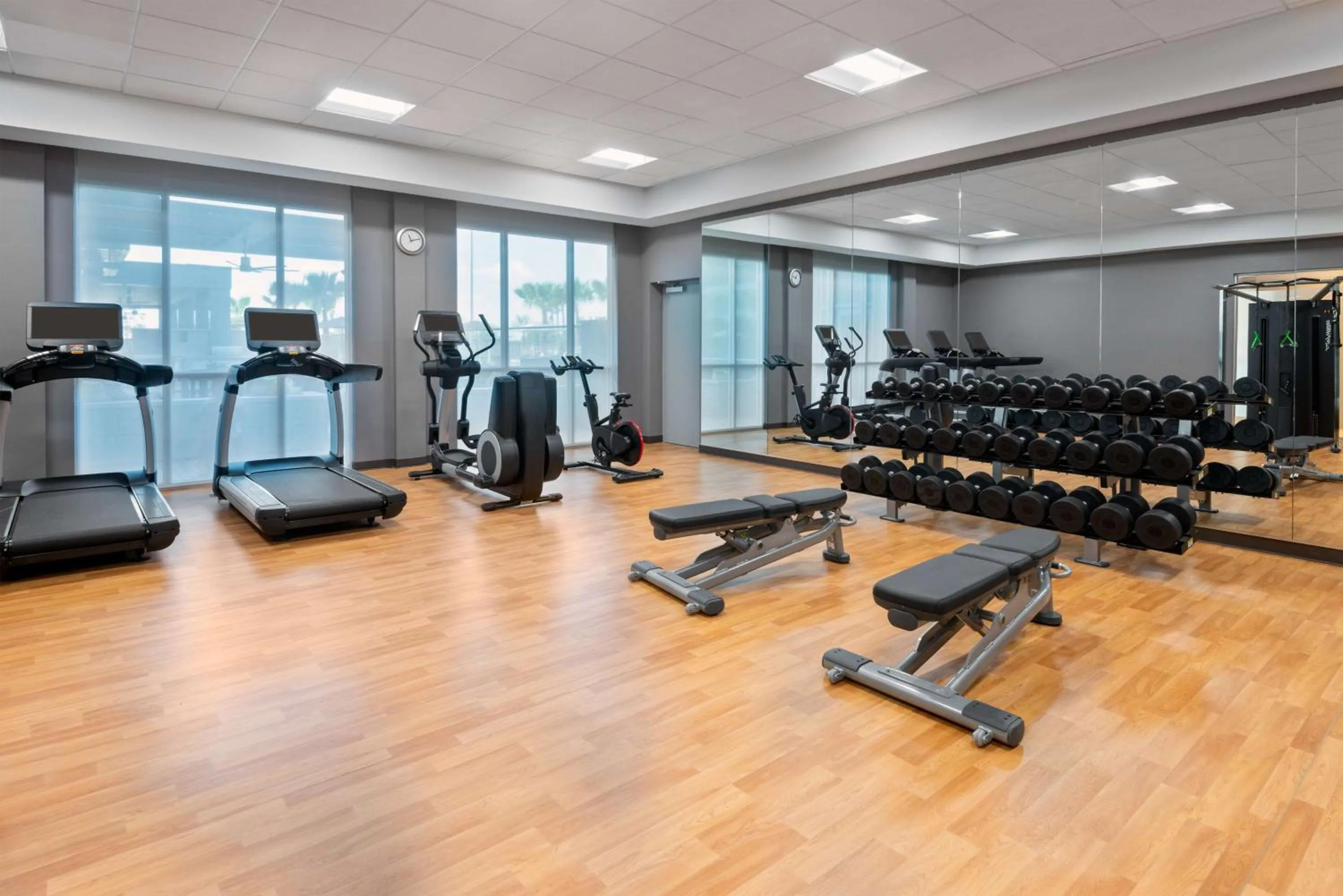 Fitness centre/facilities in Hyatt House Orlando Airport