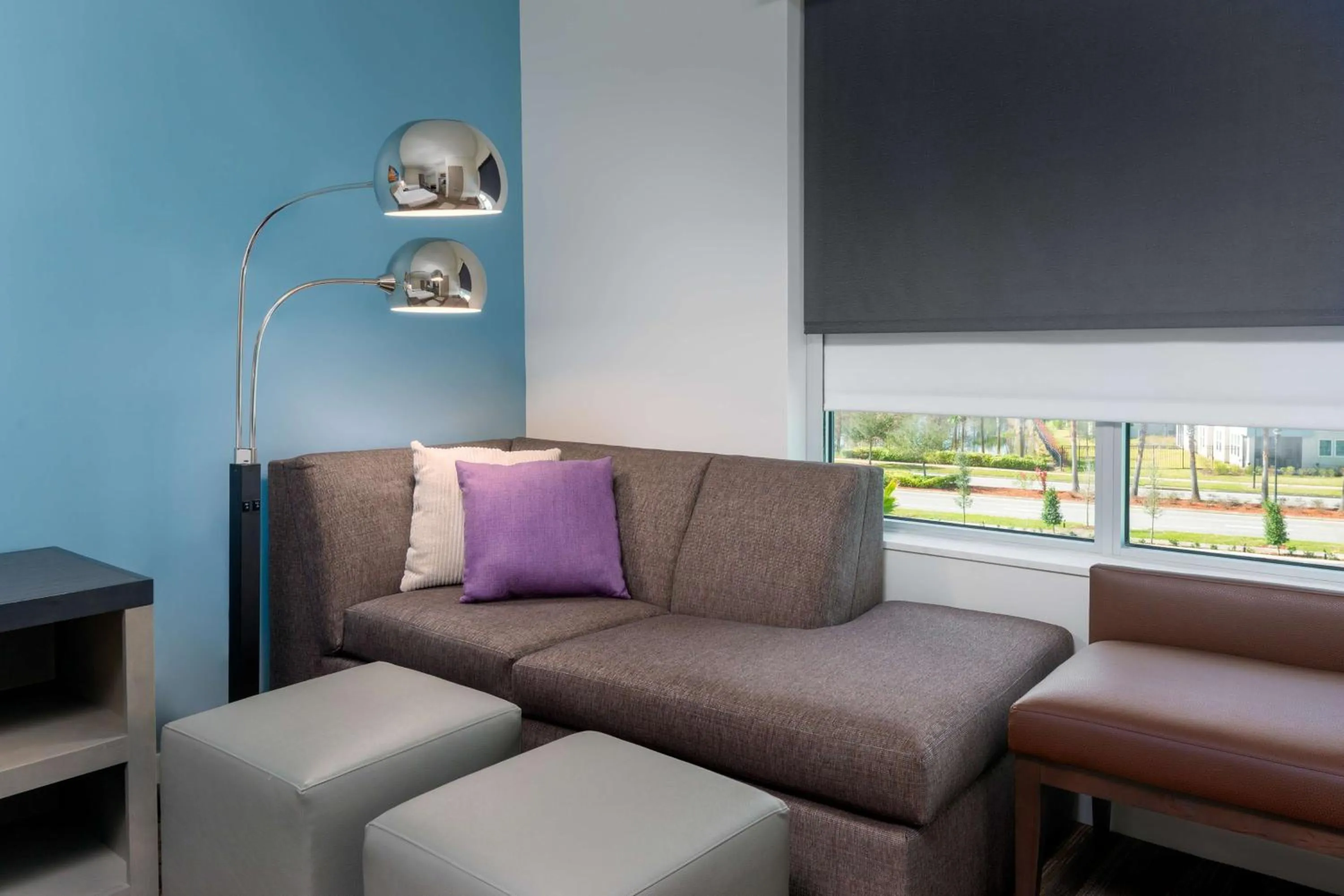 Bedroom in Hyatt House Orlando Airport