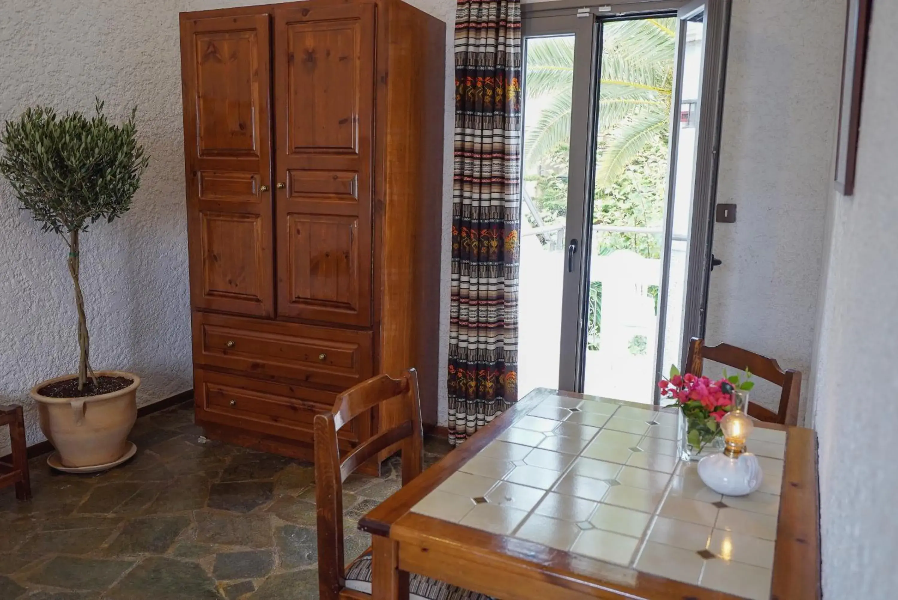 Studio Apartment in Flamingos Hotel Apartments Studio Apartment in Flamingos Hotel Apartments