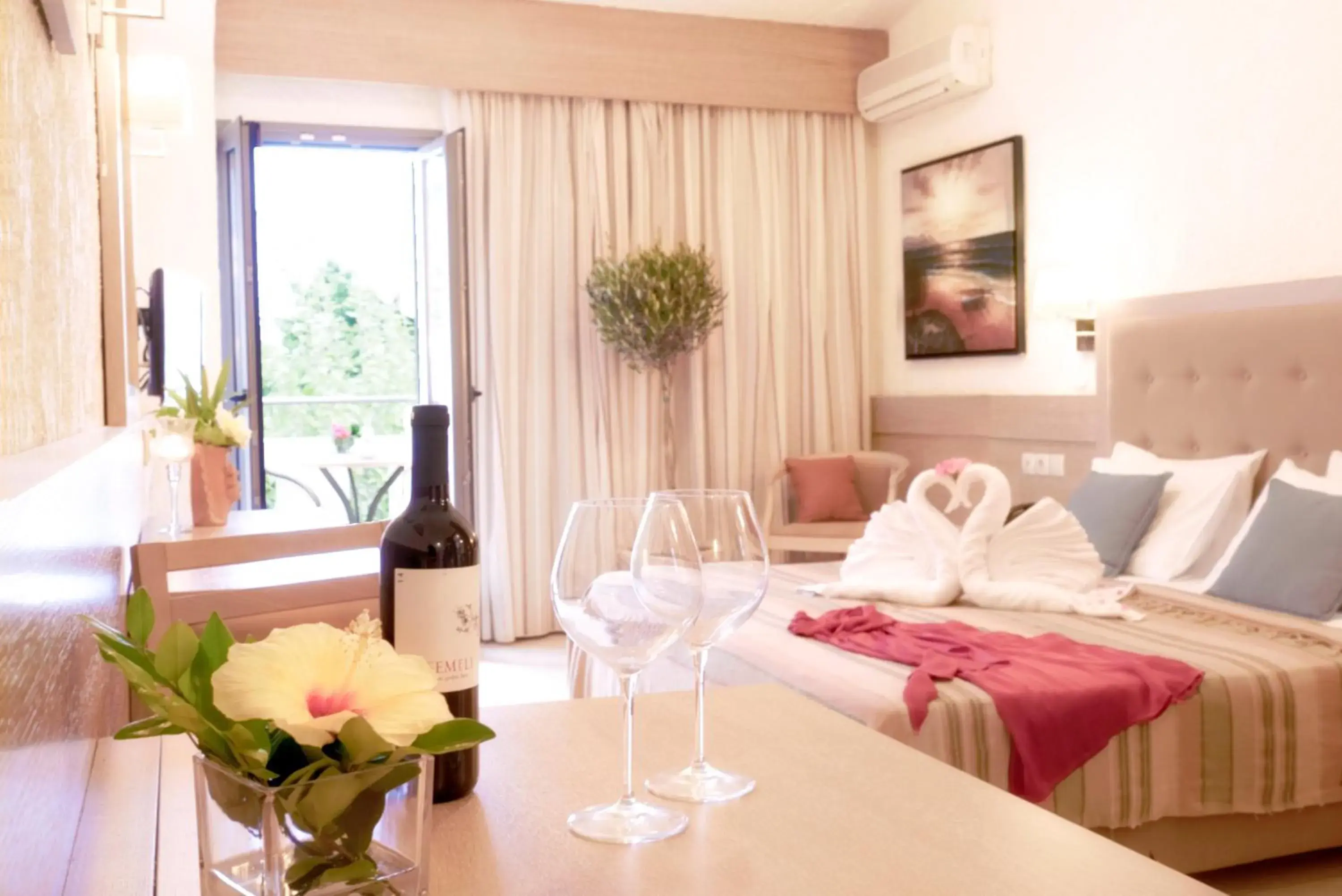 Superior Studio in Flamingos Hotel Apartments Superior Studio in Flamingos Hotel Apartments