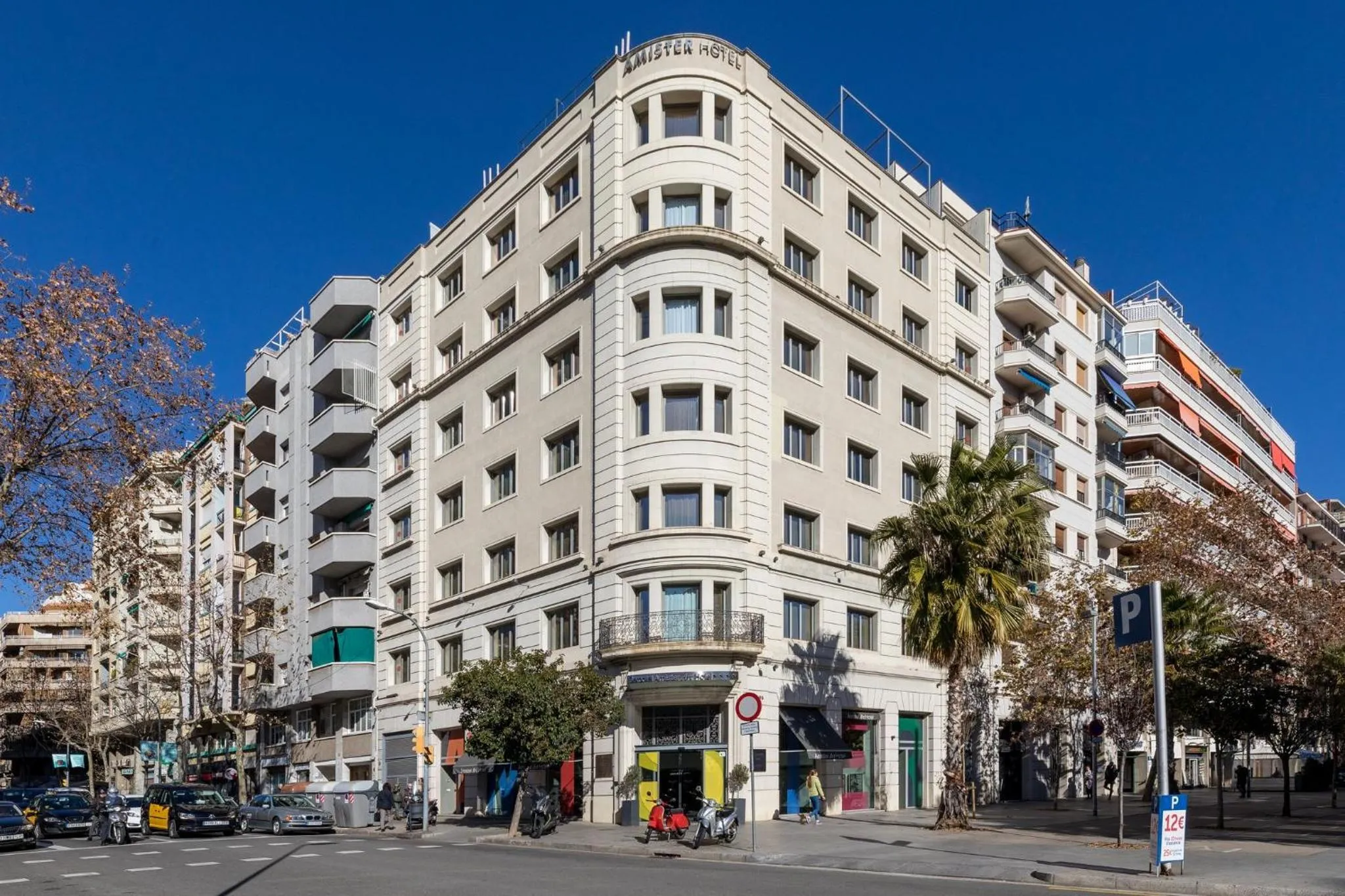Facade/entrance in Sercotel Amister Art Hotel Barcelona