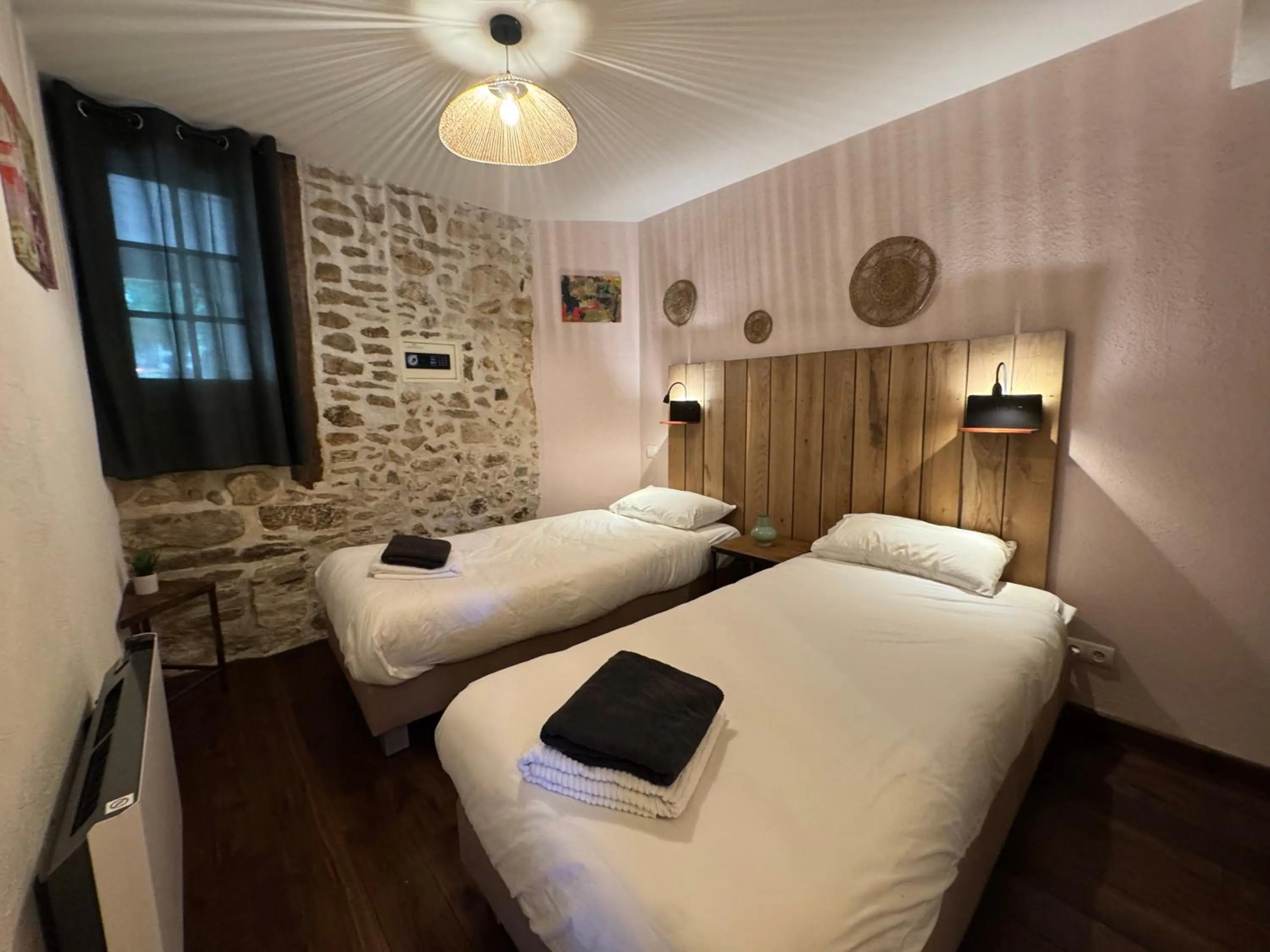 Bed in Domaine de Brise Bois - Chambres & Gîtes