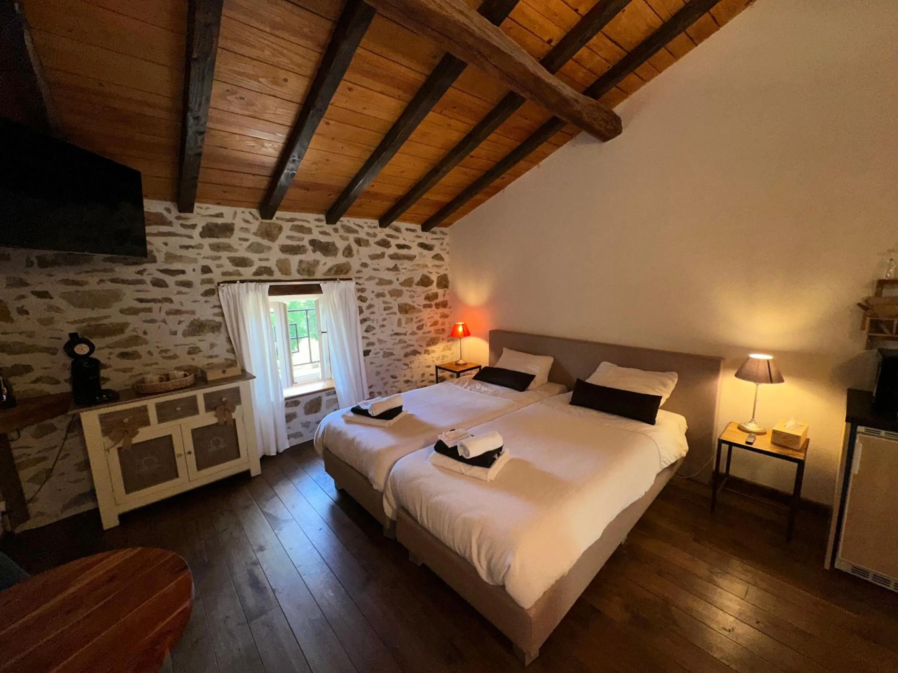 Bed in Domaine de Brise Bois - Chambres & Gîtes