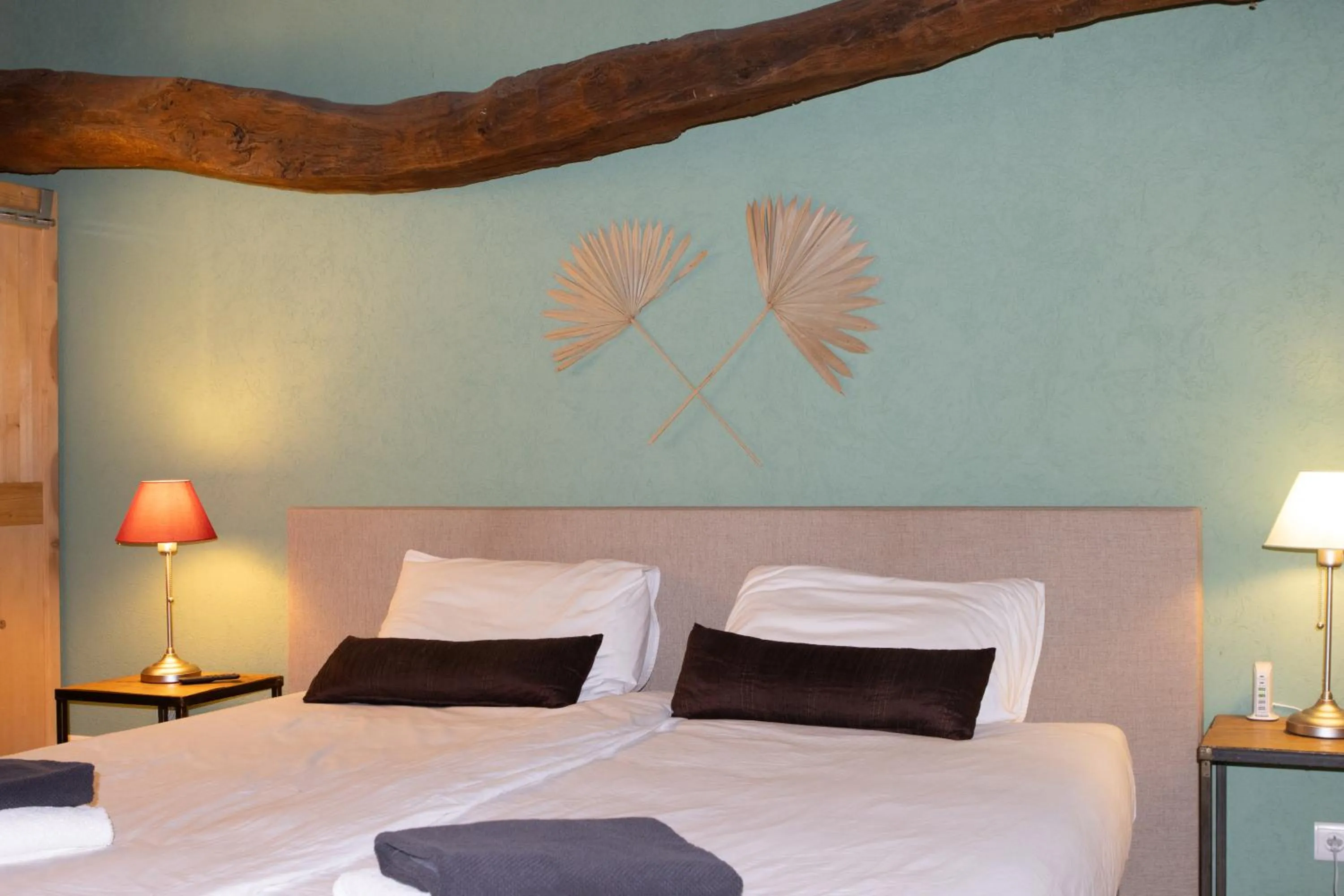 Bed in Domaine de Brise Bois - Chambres & Gîtes