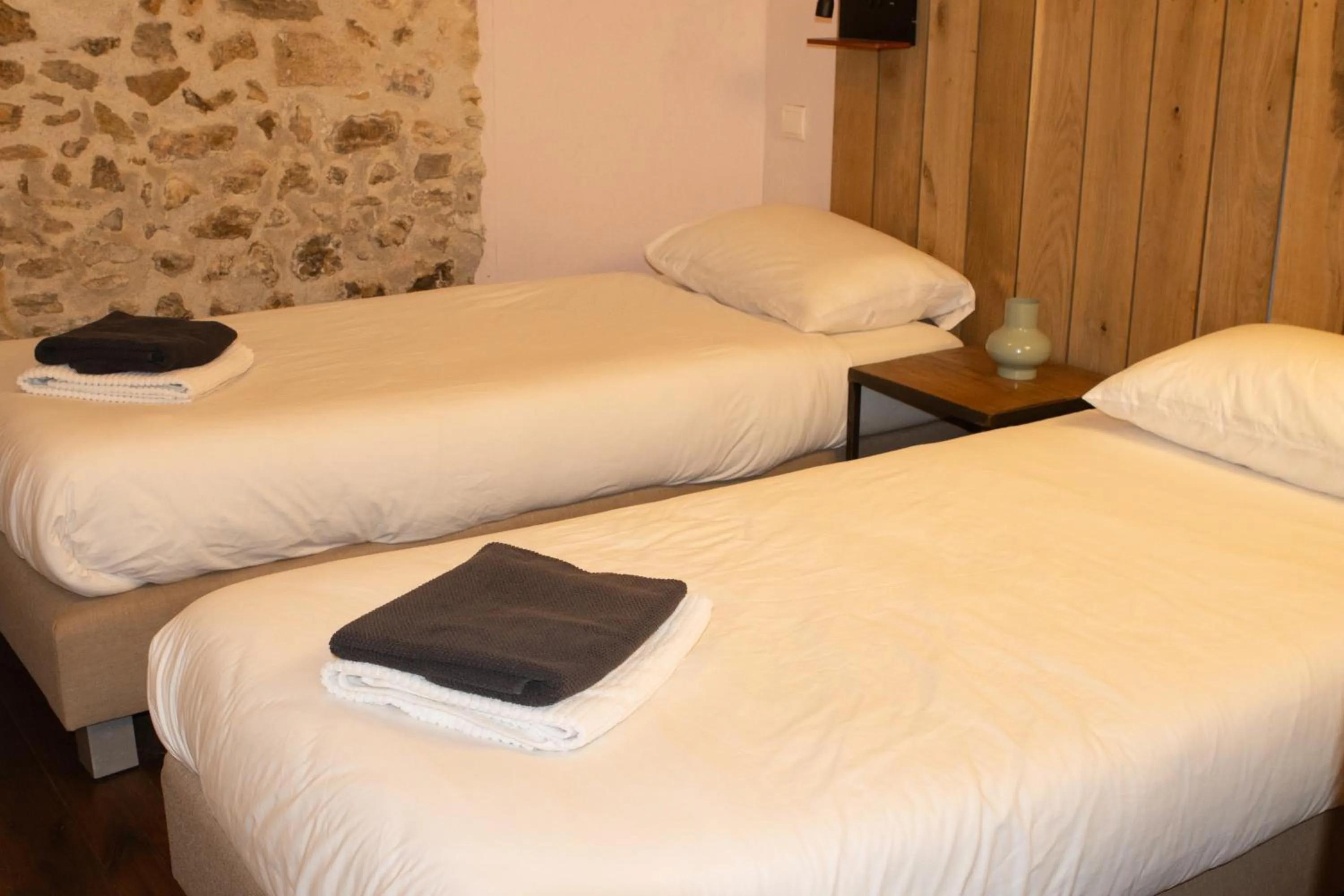 Bed in Domaine de Brise Bois - Chambres & Gîtes