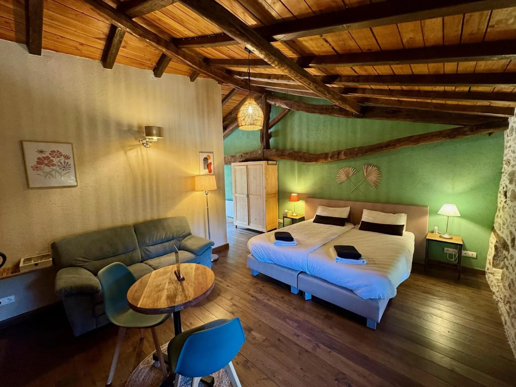 Photo of the whole room, Bed in Domaine de Brise Bois - Chambres & Gîtes