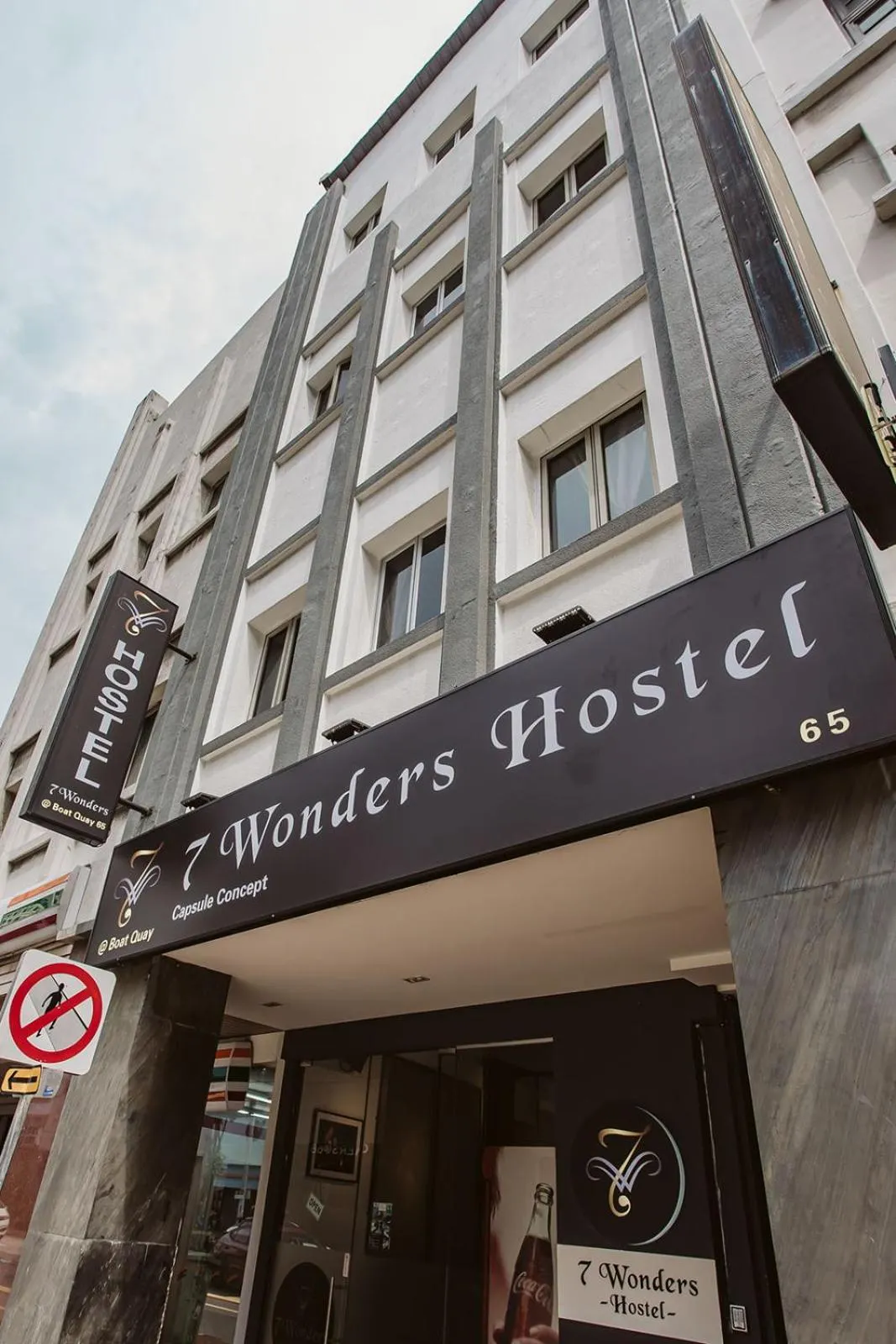 7 Wonders Hostel @ Boat Quay