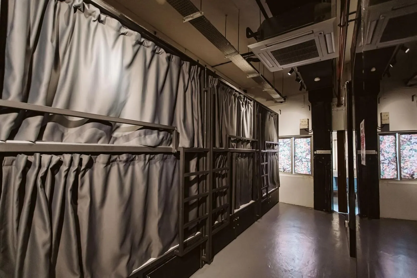 7 Wonders Hostel @ Boat Quay