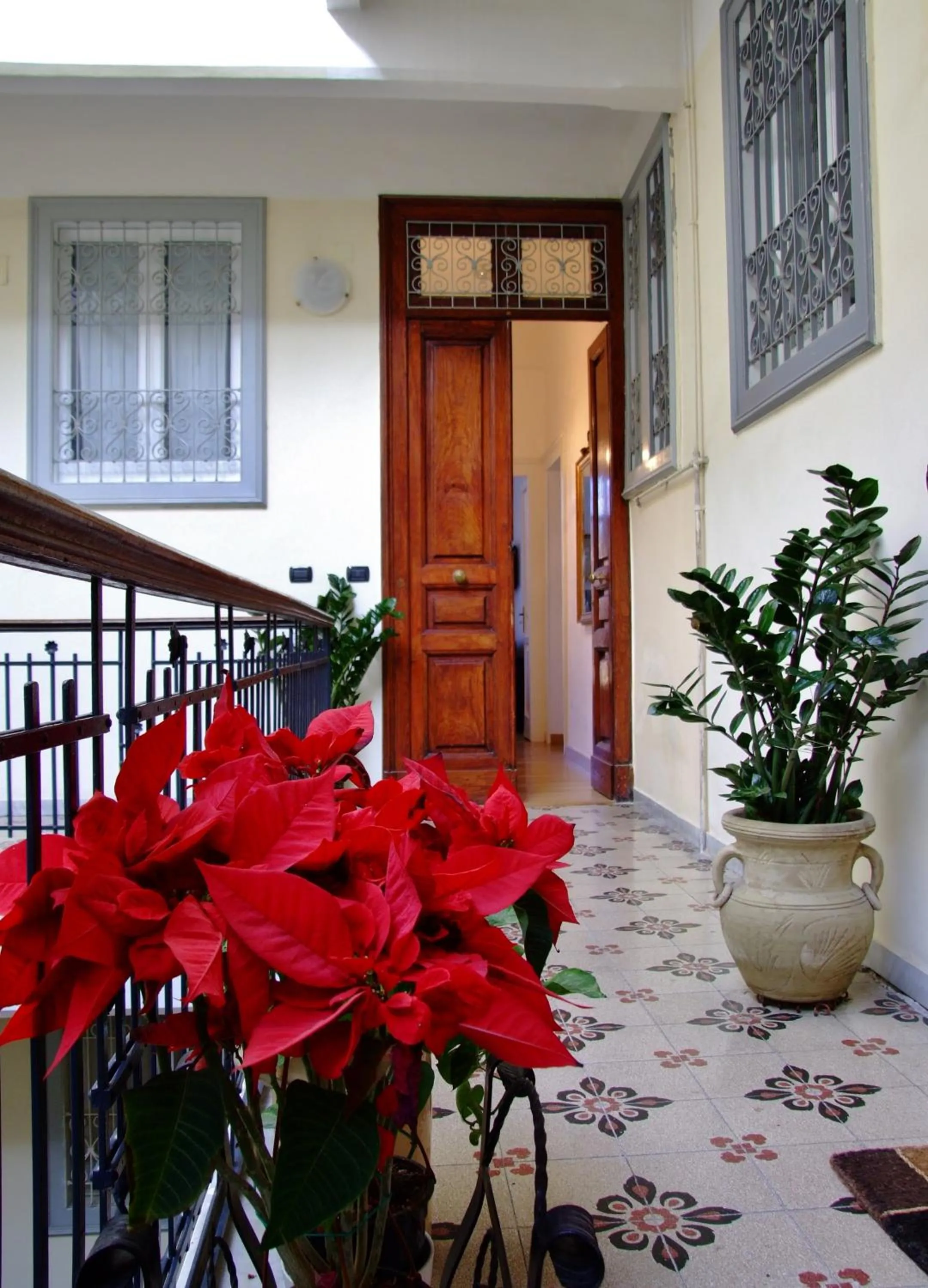 Facade/entrance in L'Una di Notte