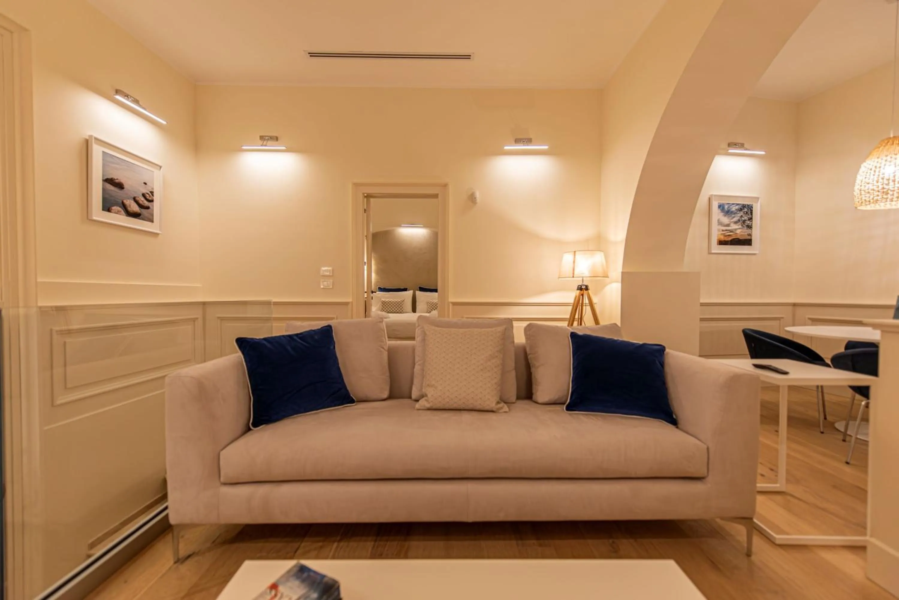 Coffee/tea facilities in Costamante Suites & Spa