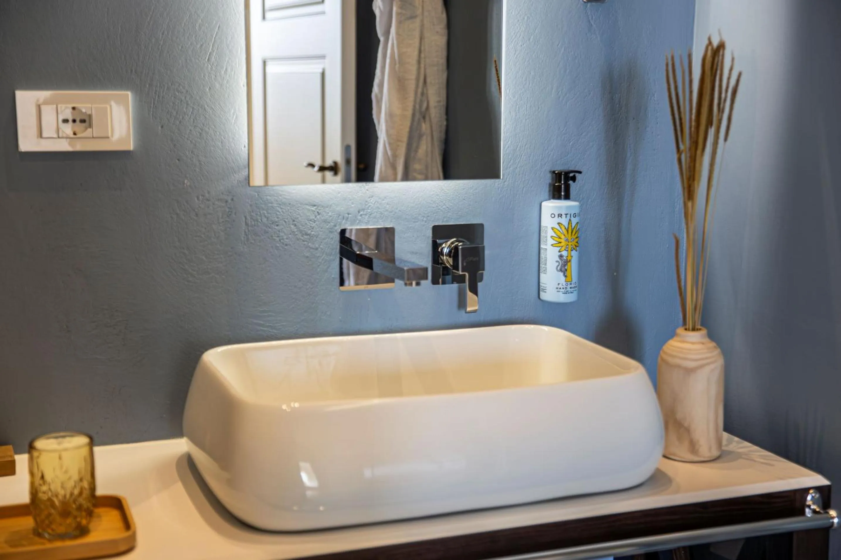 Bathroom in Costamante Suites & Spa