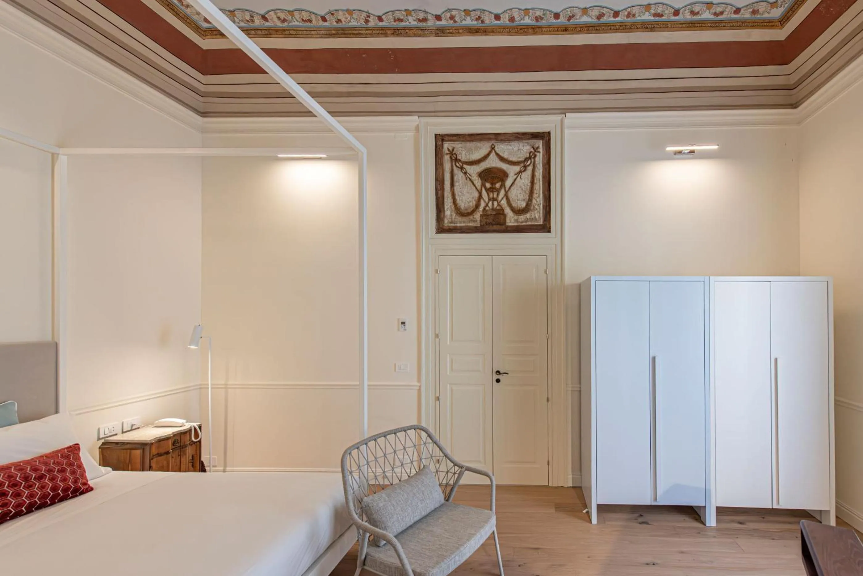 Bedroom, Bed in Costamante Suites & Spa