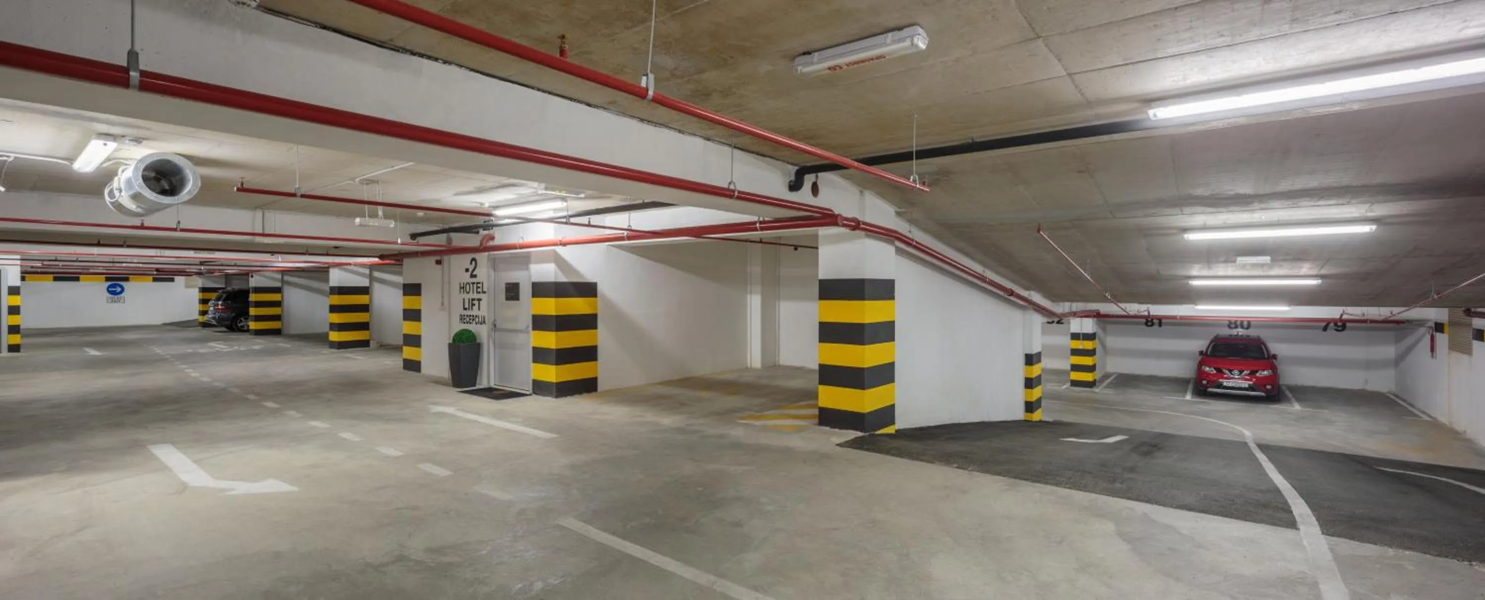 Parking in Dioklecijan Hotel & Residence