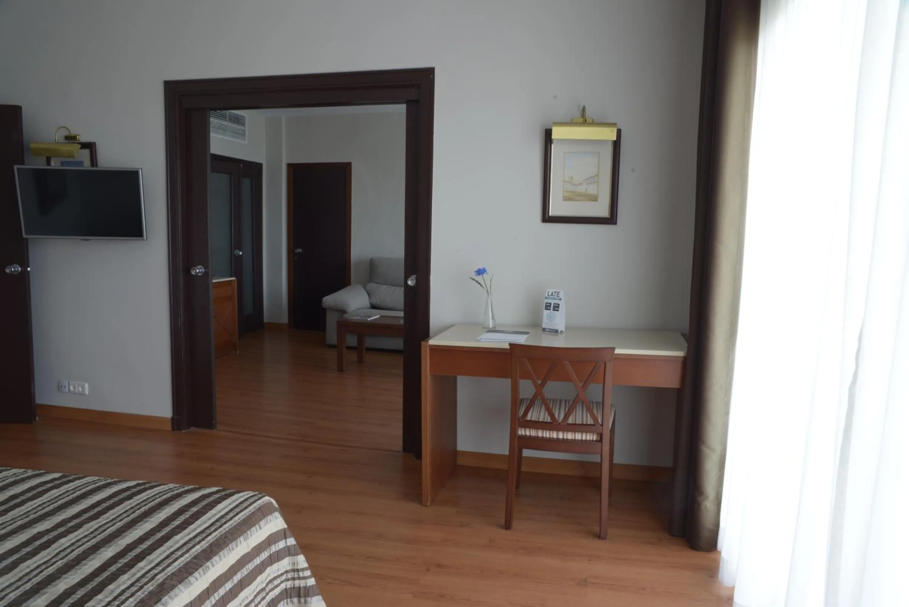 Photo of the whole room, Bed in TRH Paraíso