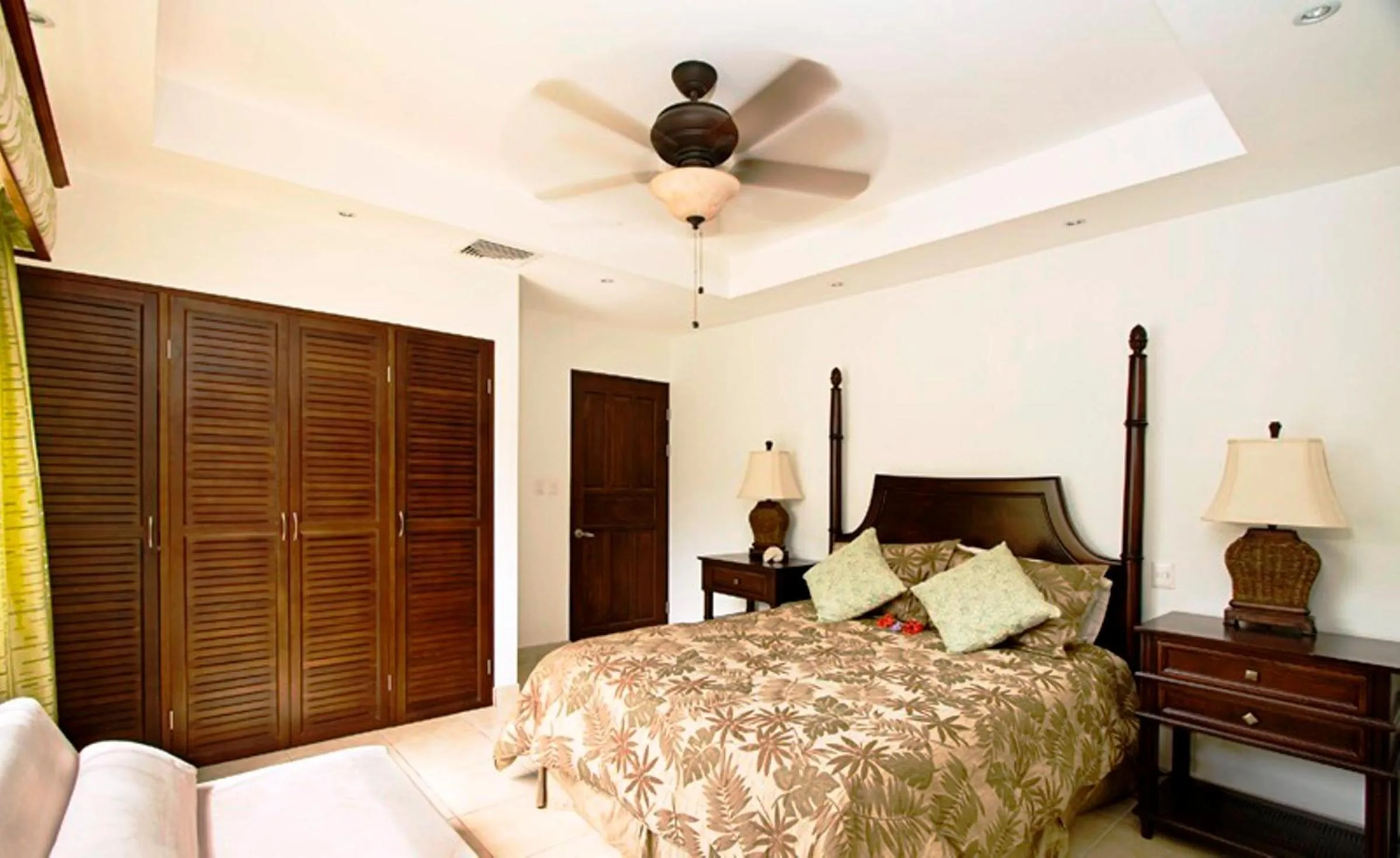 Bed in Casa del Sol -Villas Catalinas