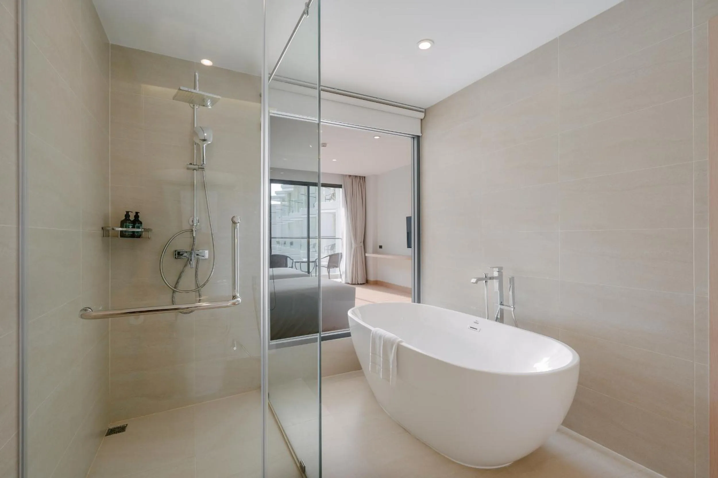 Shower in Phuket Emerald Beach Resort