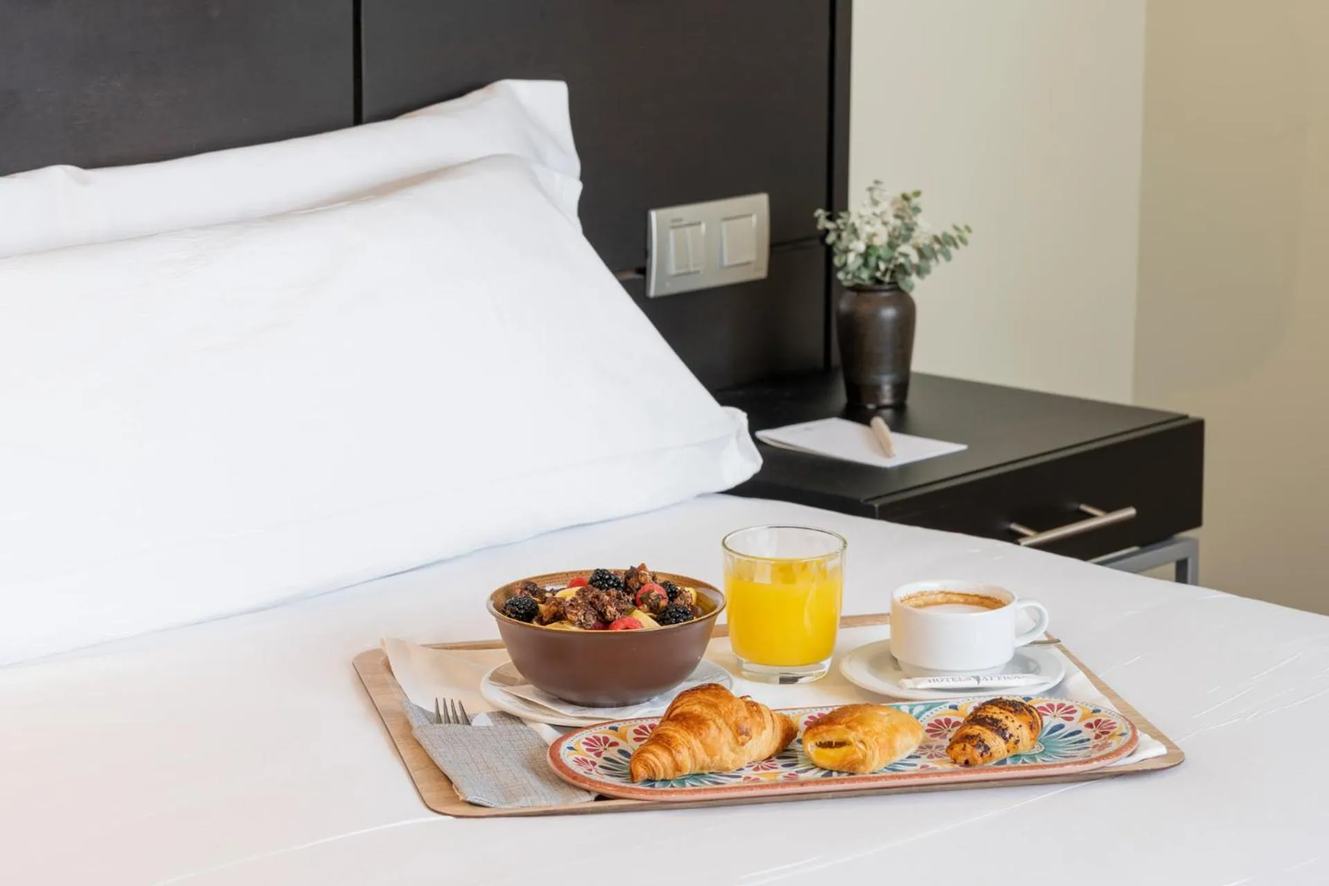 Breakfast, Bed in Attica21 Coruña