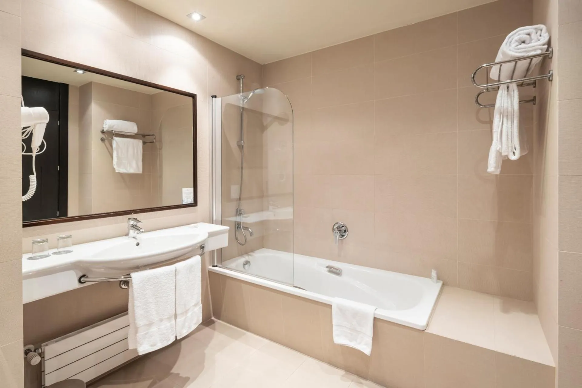 Bathroom in Attica21 Coruña