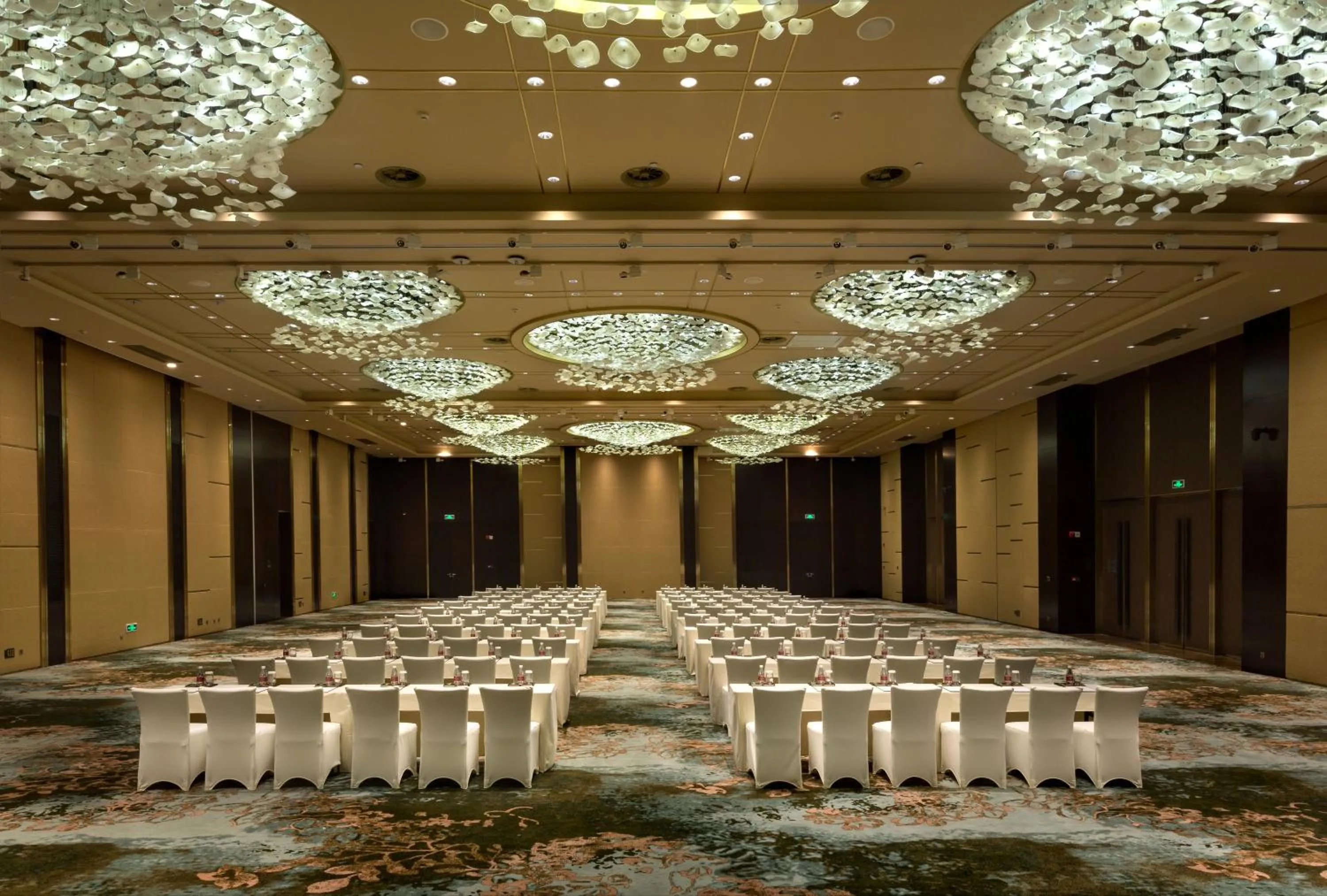 Banquet/Function facilities in Crowne Plaza Chongqing New North Zone by IHG