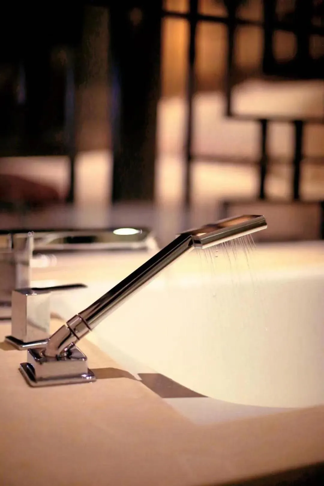 Bath in Crowne Plaza Chongqing New North Zone by IHG