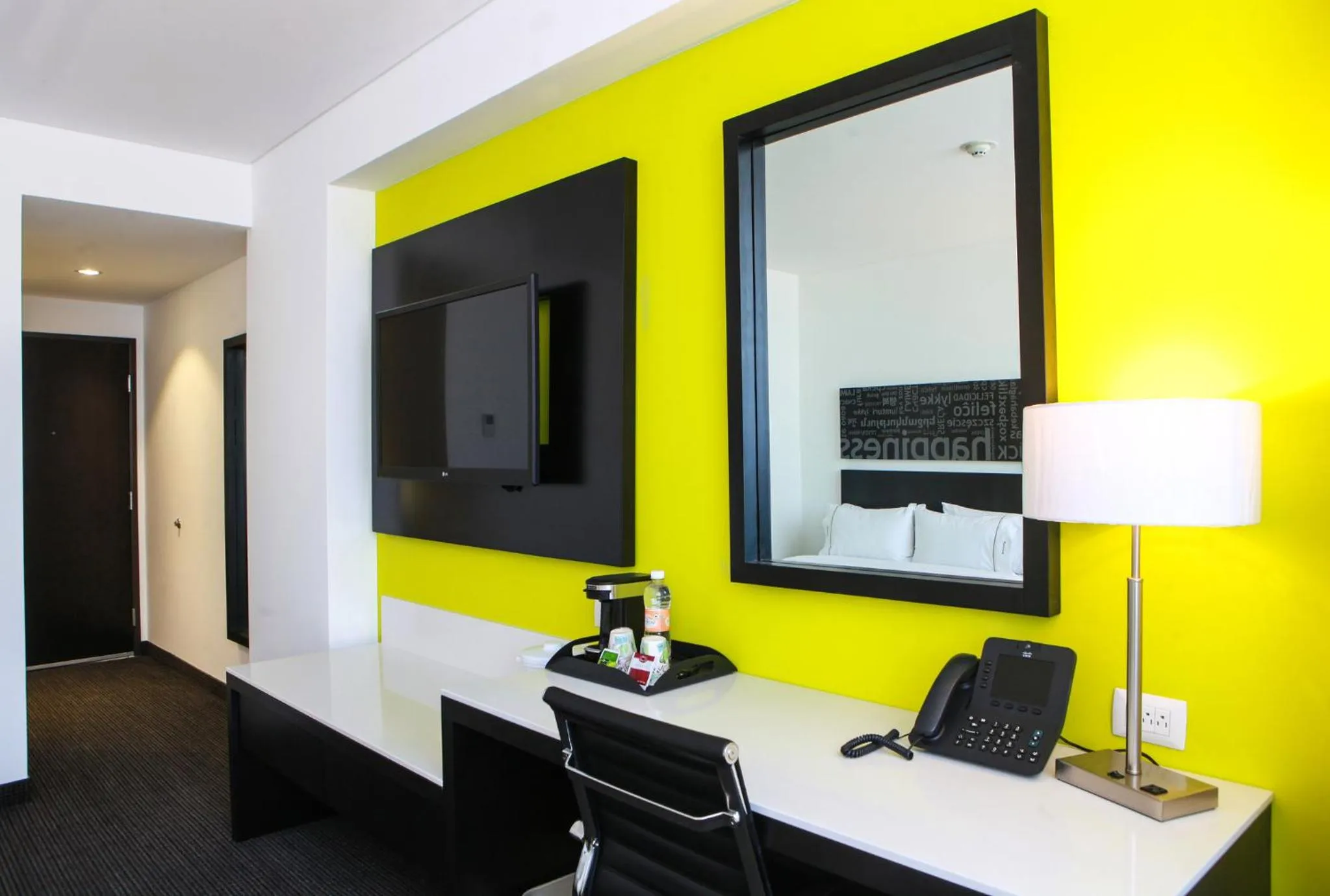 Photo of the whole room in Holiday Inn Express & Suites Puebla Angelopolis by IHG