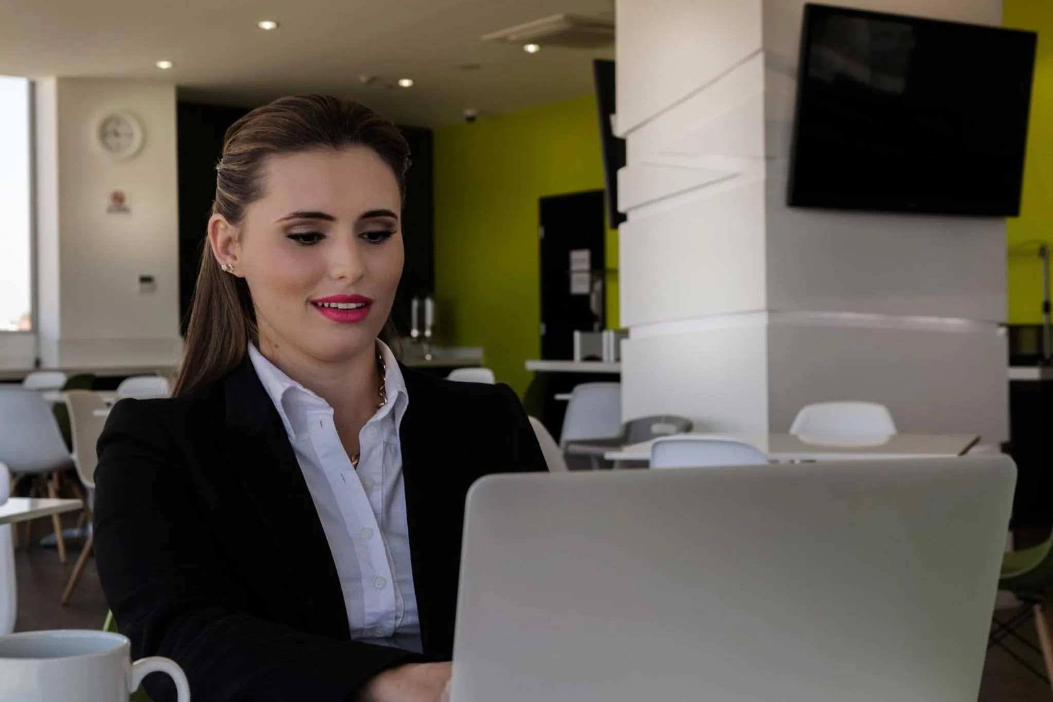 Lobby or reception in Holiday Inn Express & Suites Puebla Angelopolis by IHG