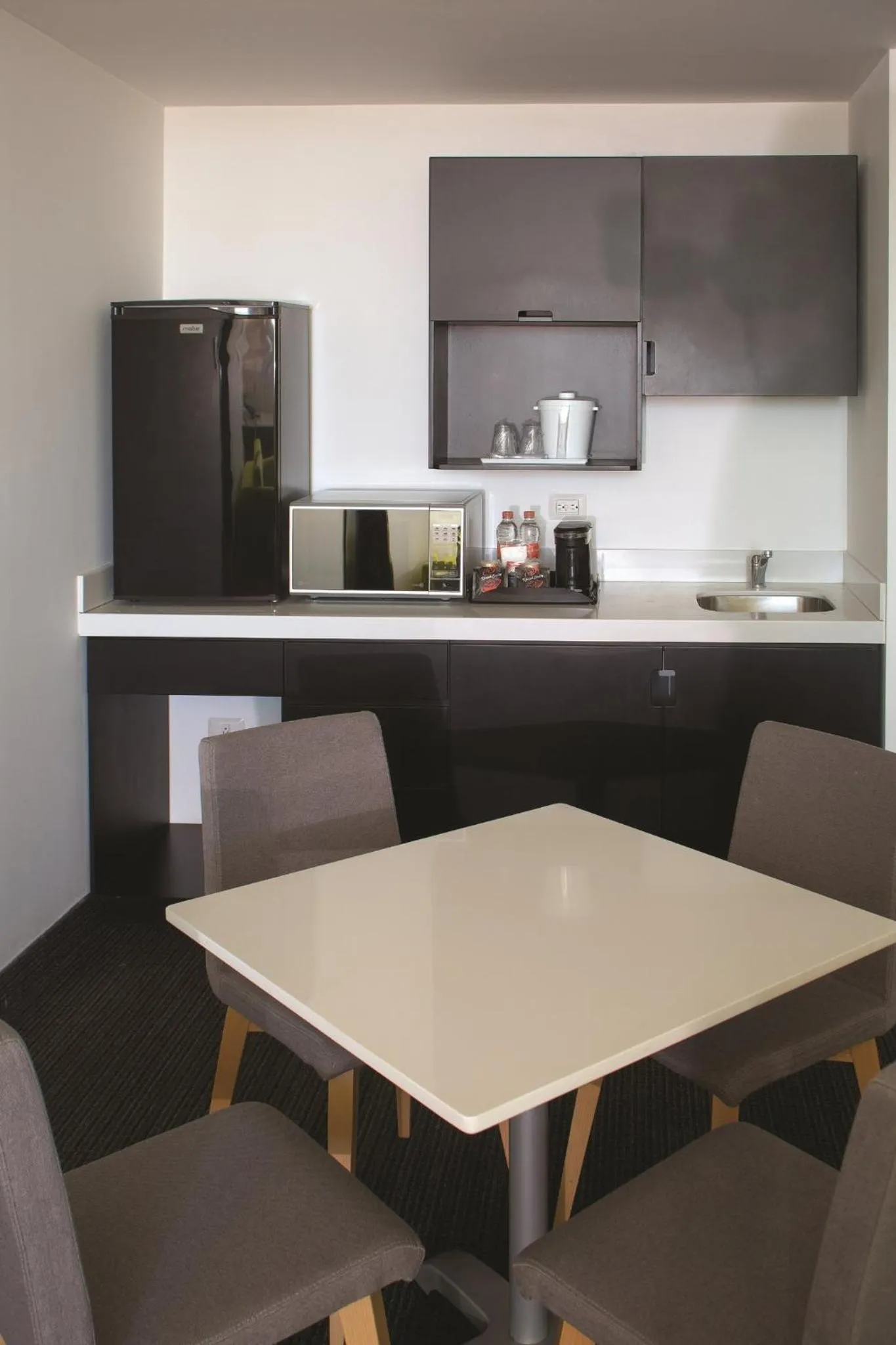 Photo of the whole room in Holiday Inn Express & Suites Puebla Angelopolis by IHG