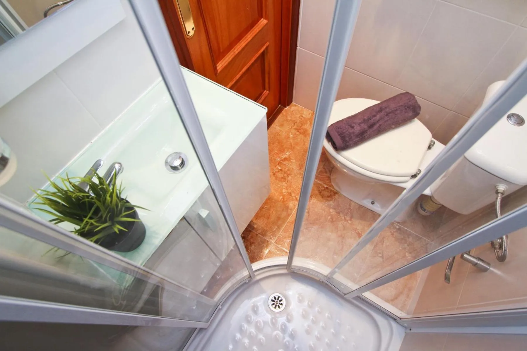 Bathroom in Neia Apartment Planet Costa Dorada