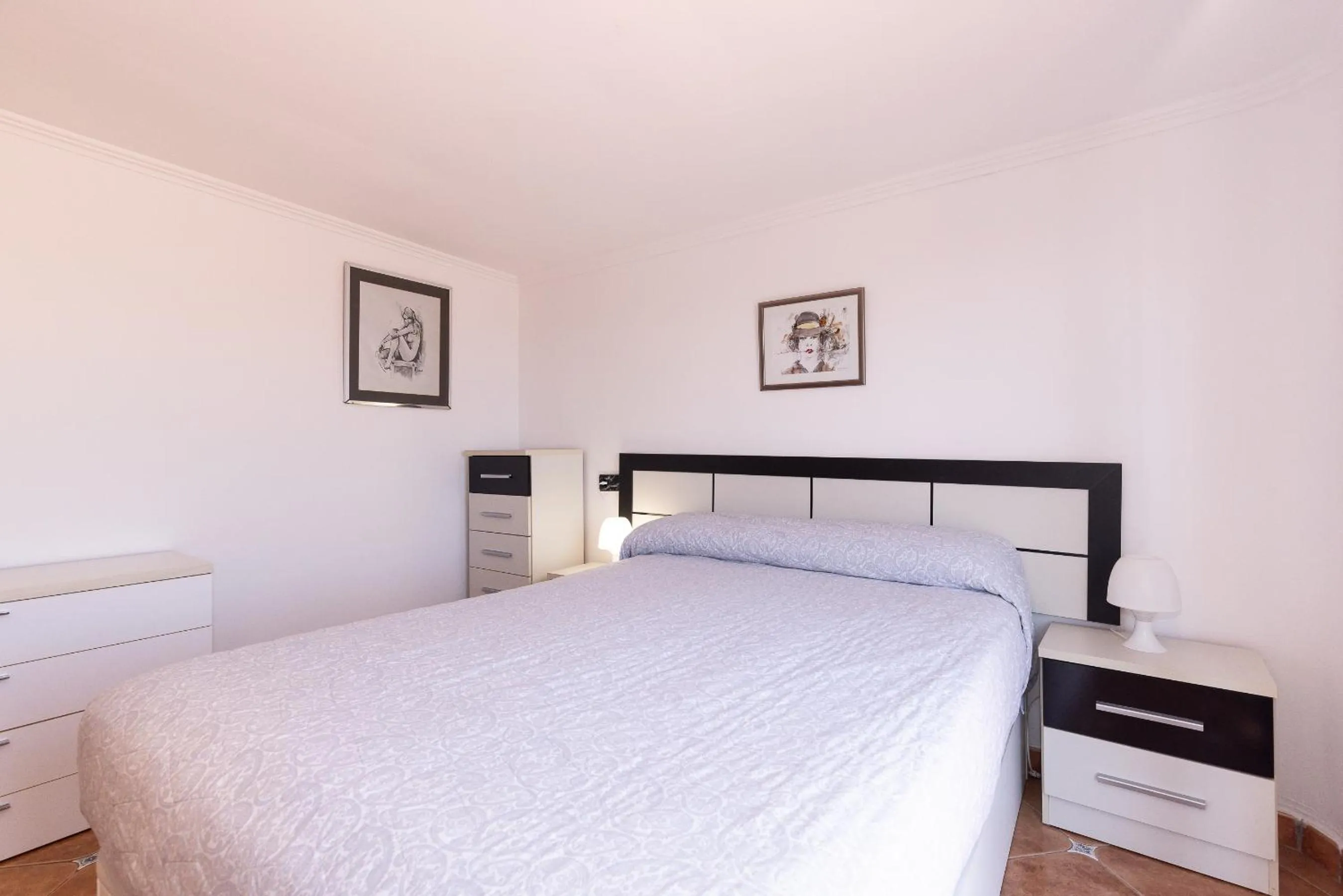 Bedroom, Bed in Neia Apartment Planet Costa Dorada