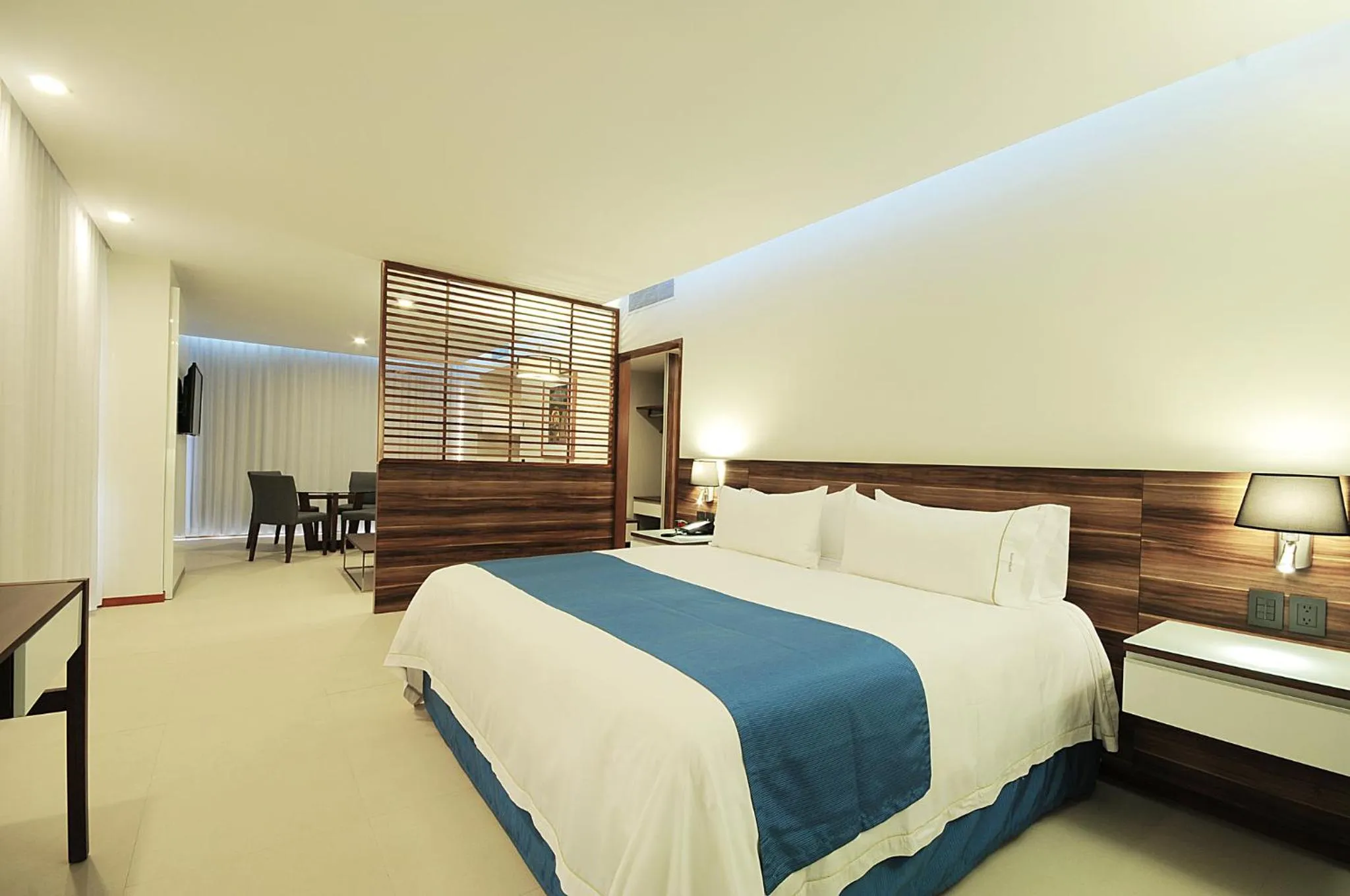 Photo of the whole room, Bed in Holiday Inn Express Puerto Vallarta by IHG