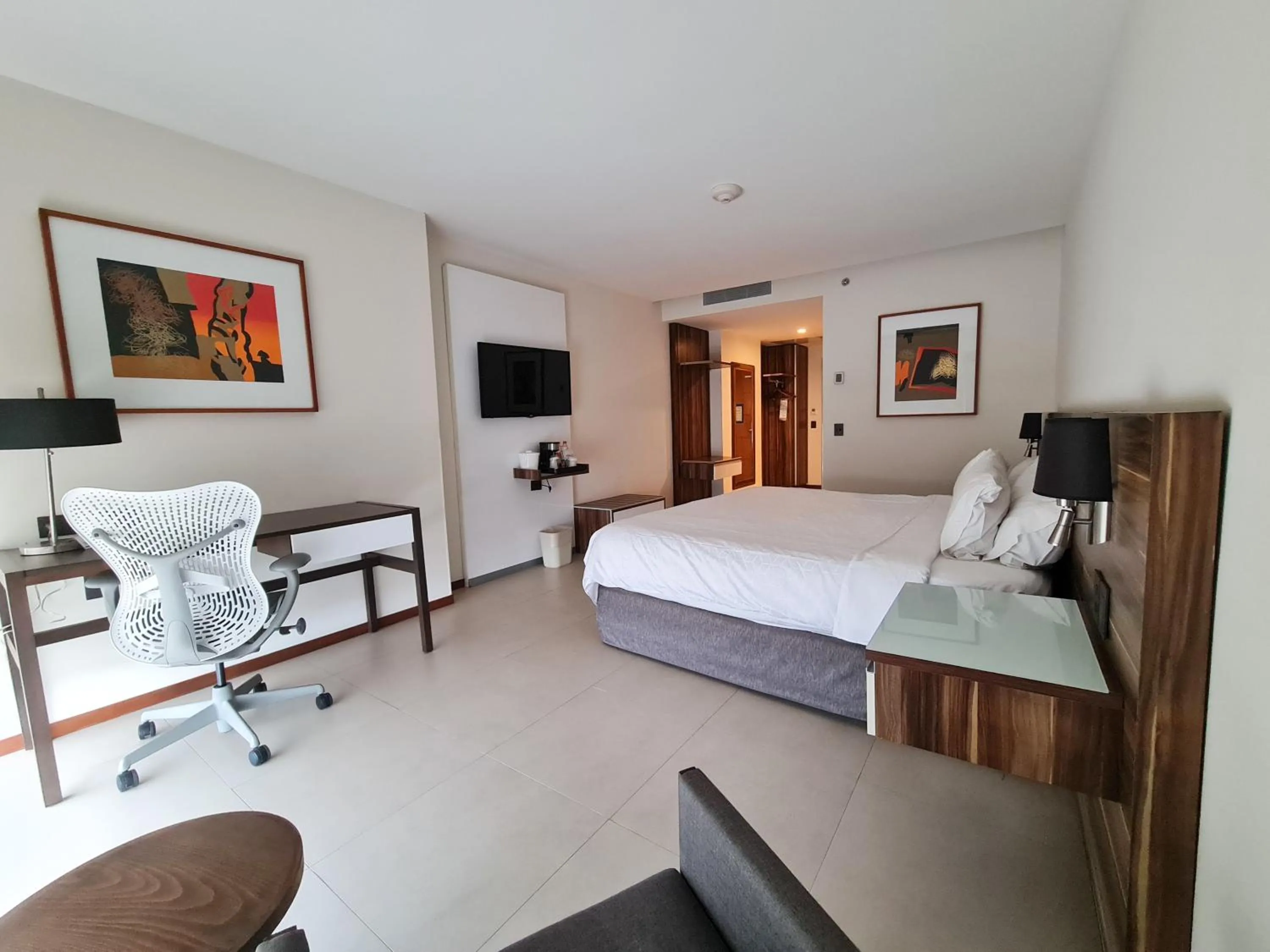 Photo of the whole room, Bed in Holiday Inn Express Puerto Vallarta by IHG