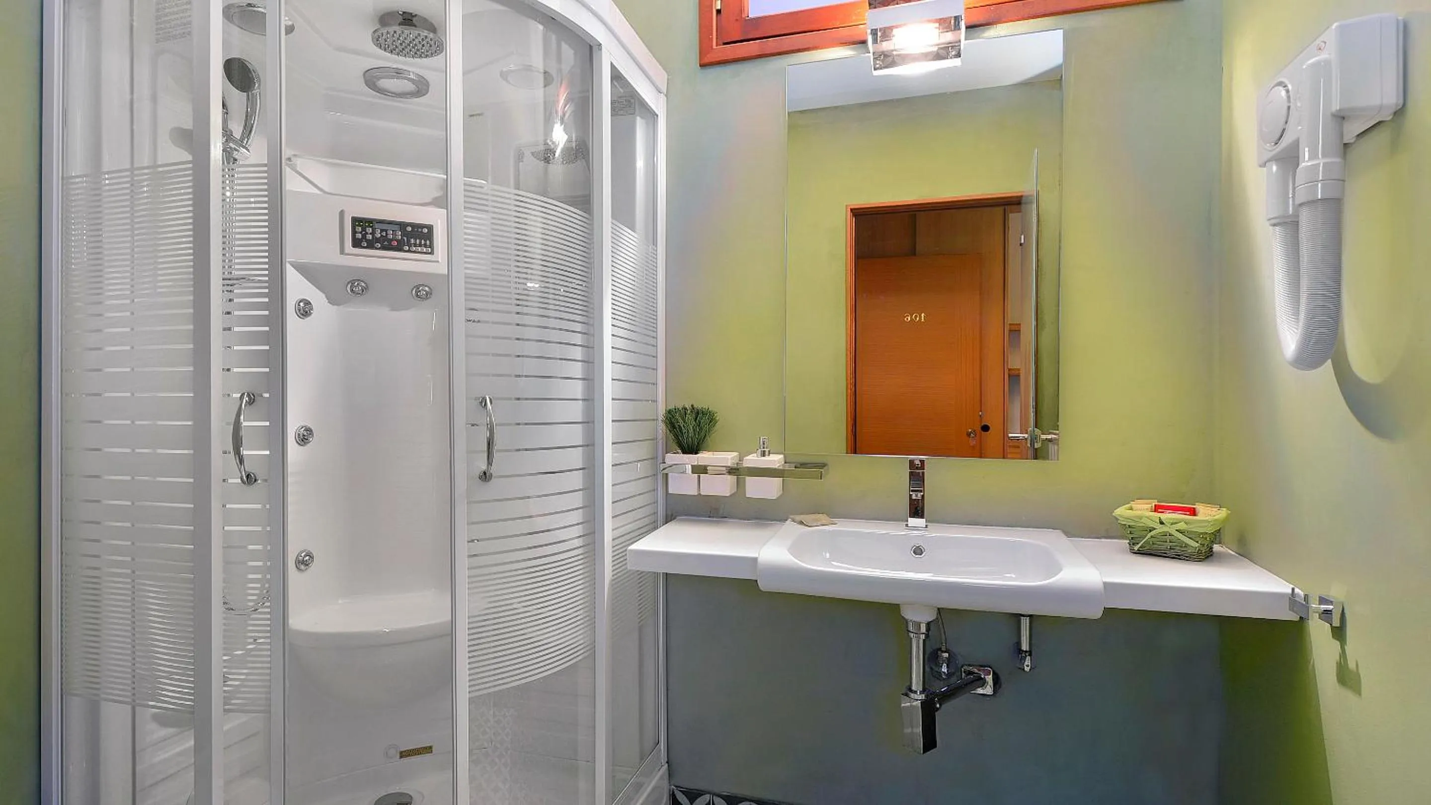 Shower in Dilofo Hotel Luxury Suites