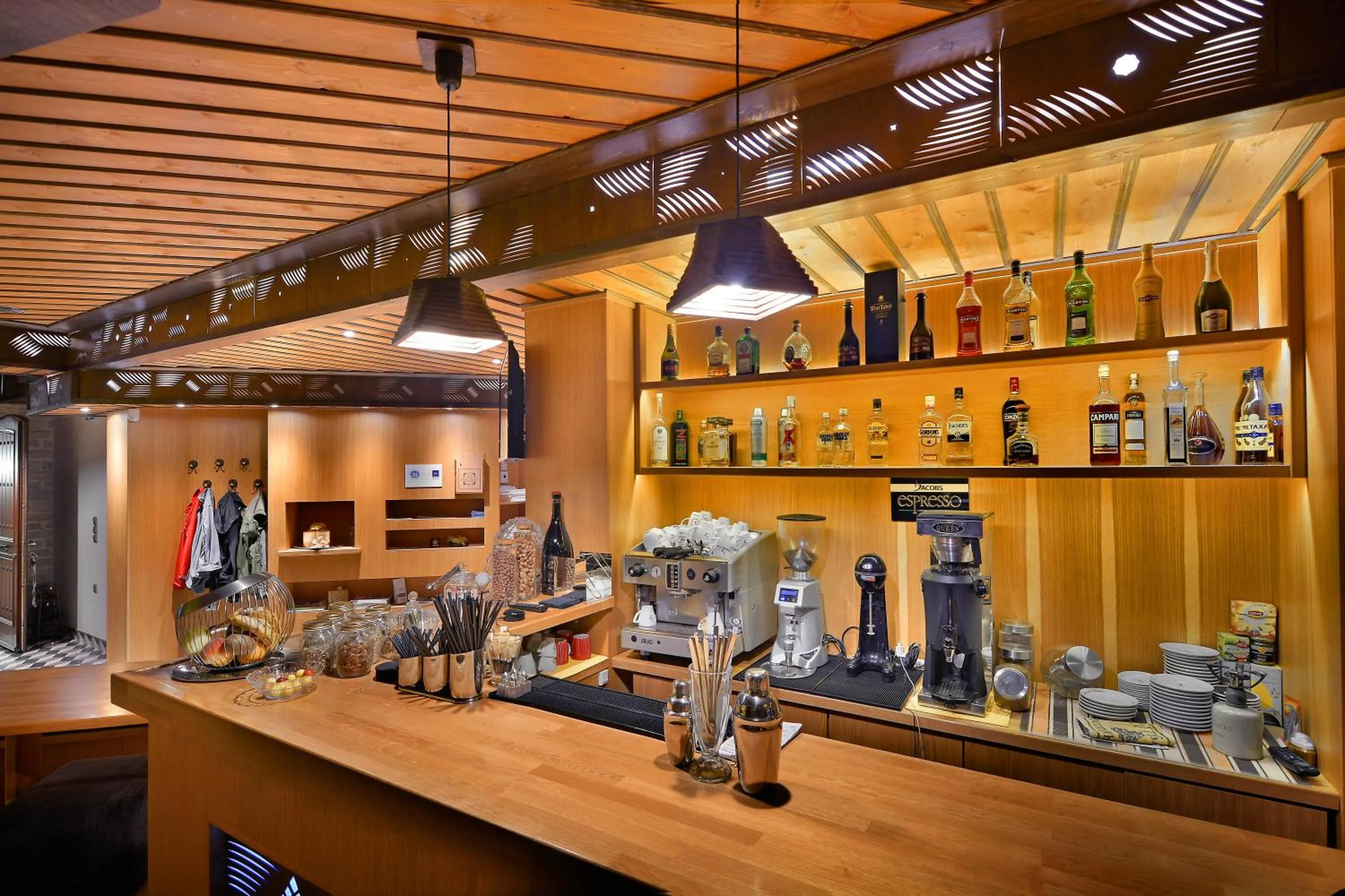 Lounge or bar in Dilofo Hotel Luxury Suites