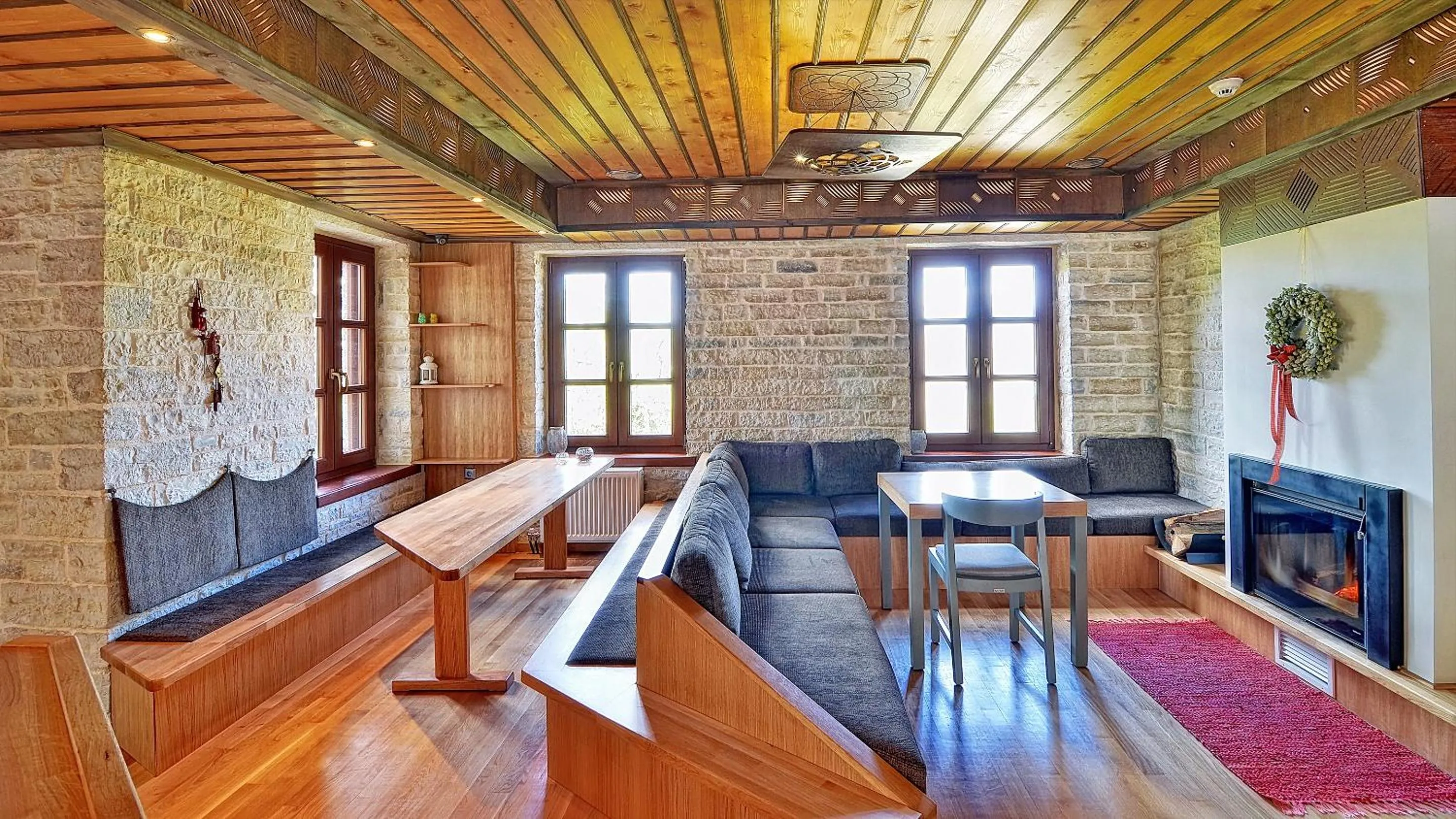 Decorative detail in Dilofo Hotel Luxury Suites