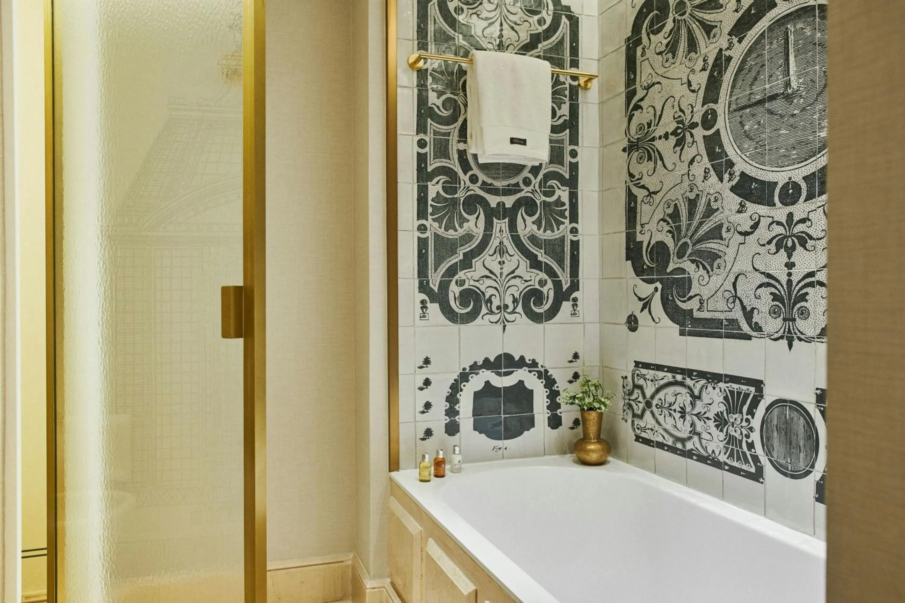 Bathroom in The Palace, a Luxury Collection Hotel, Madrid