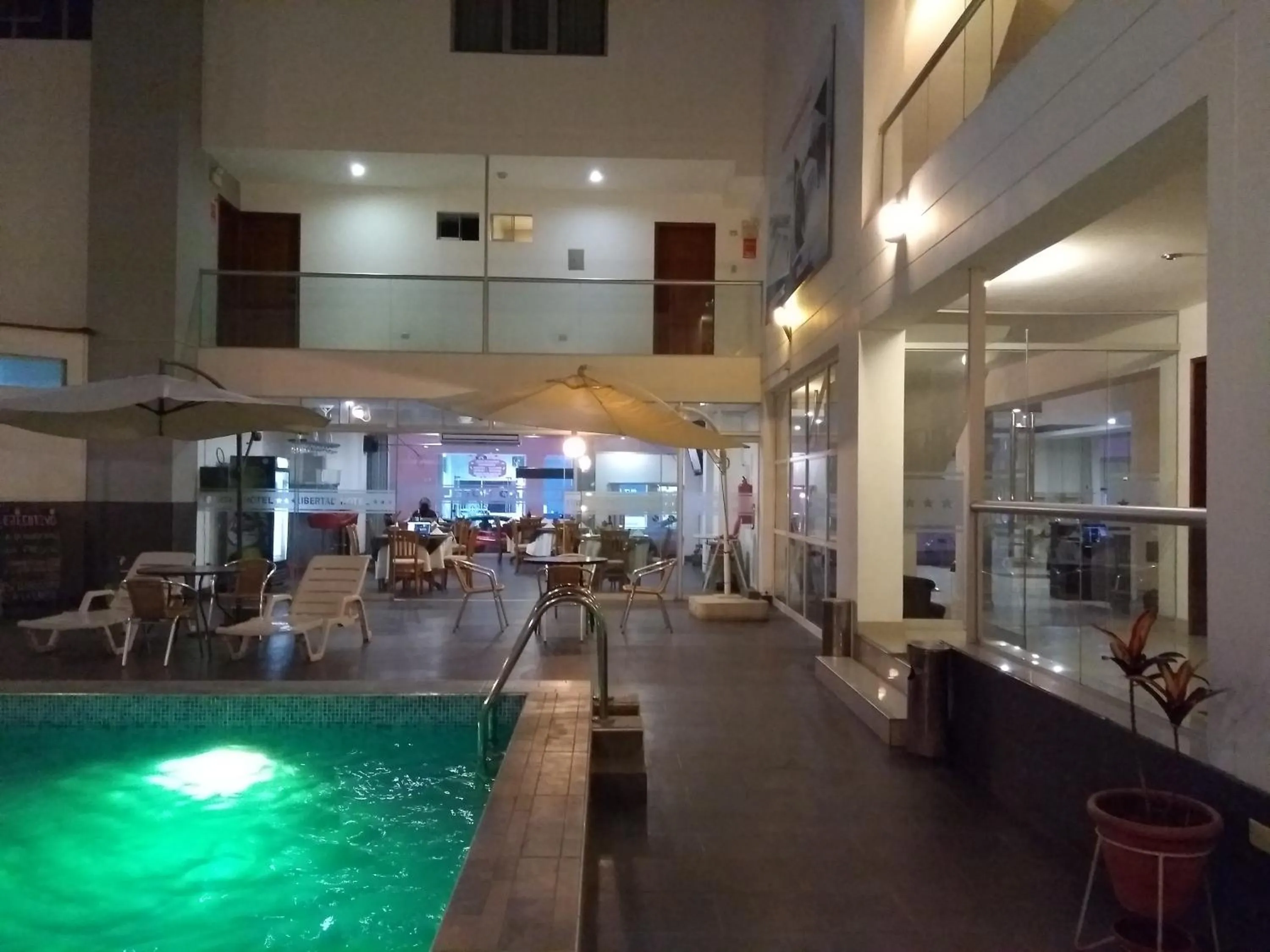 Swimming pool in Libertad Hotel
