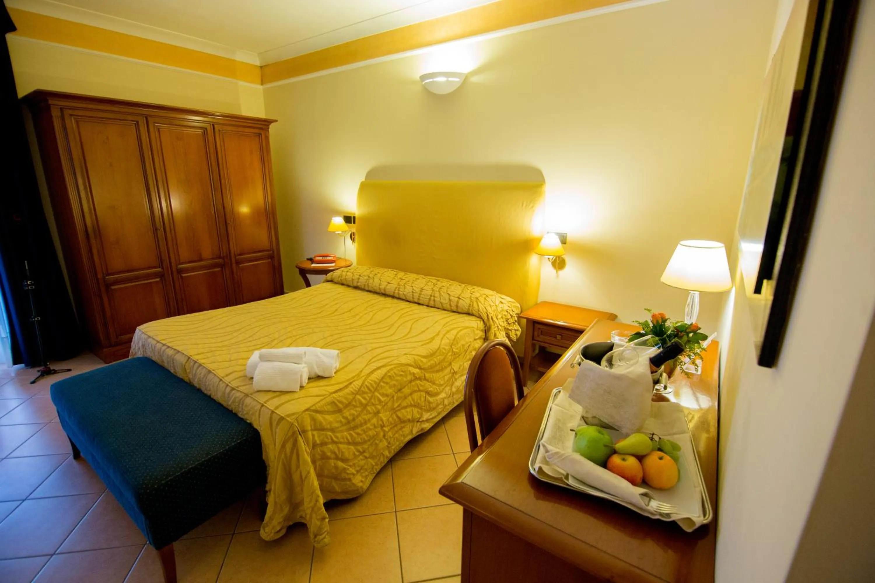 Shower in Lion's Hotel