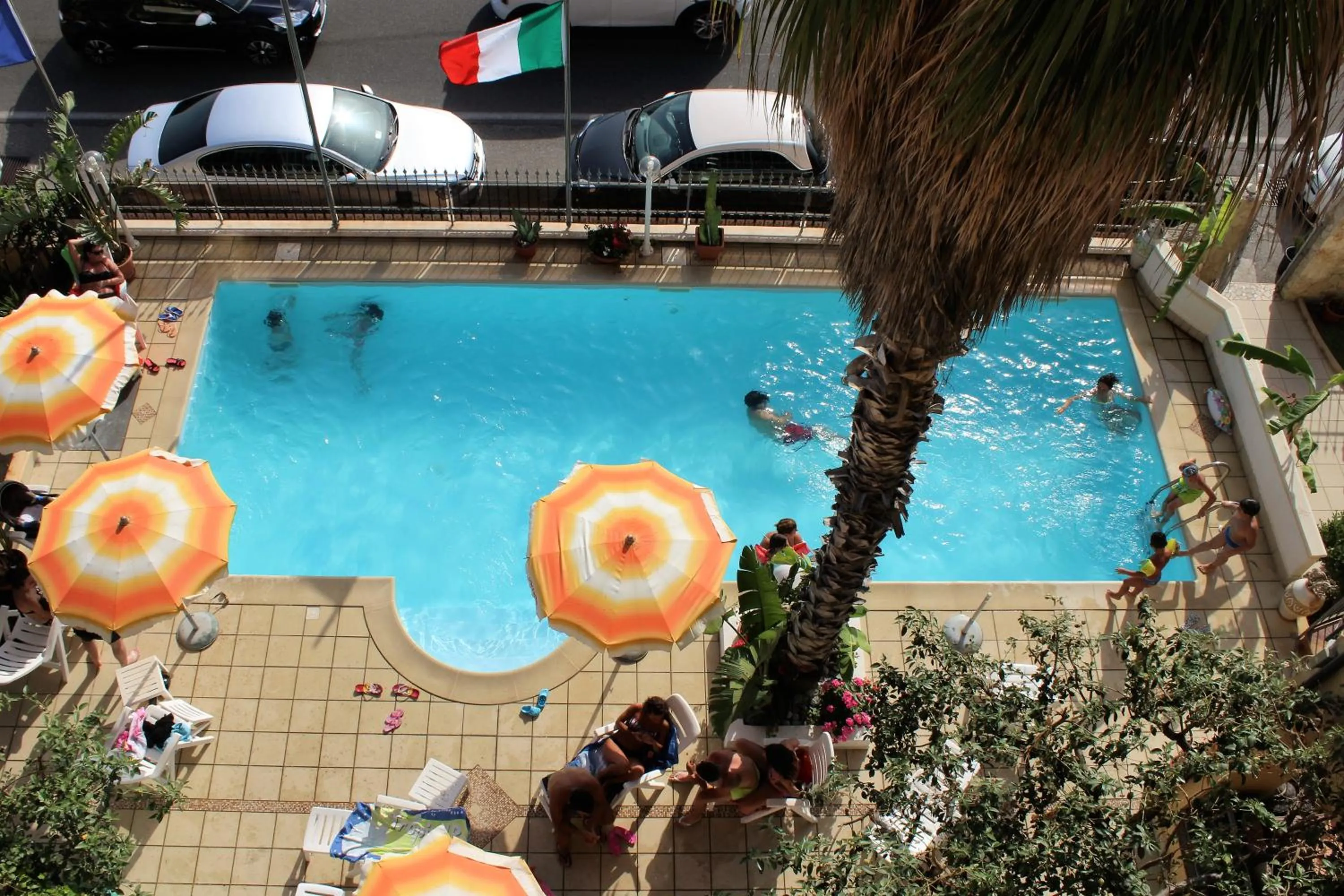 Balcony/Terrace in Lion's Hotel