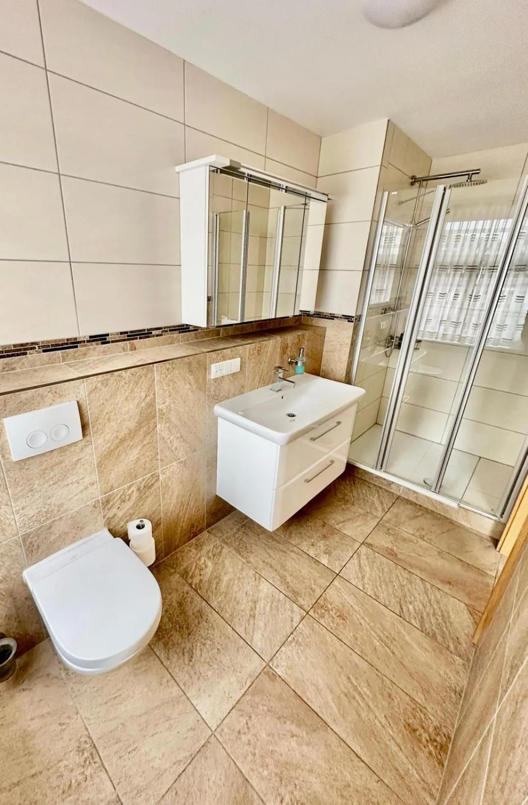 Gasthause Zur Krone Hotel