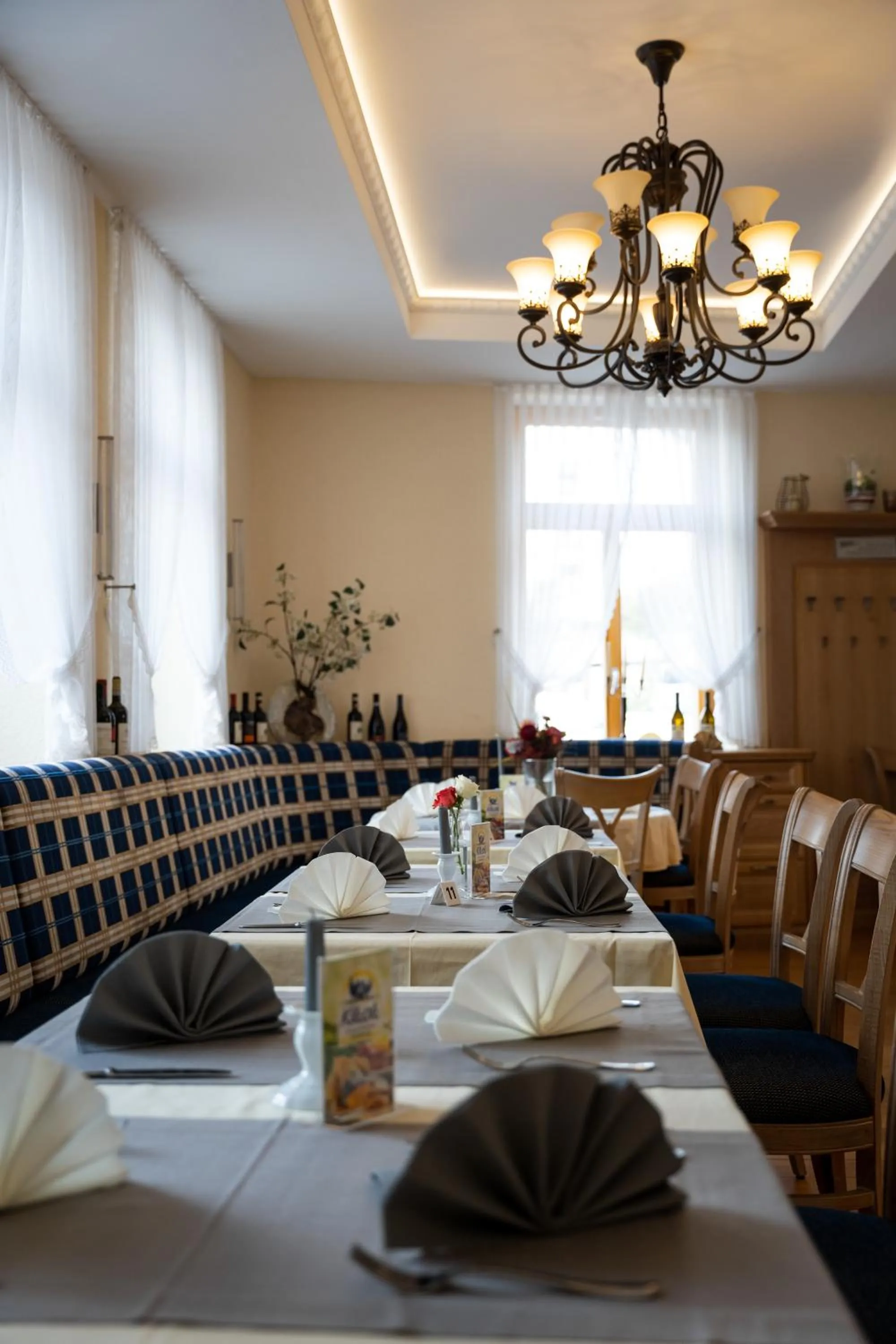 Restaurant/places to eat in Gasthause Zur Krone Hotel