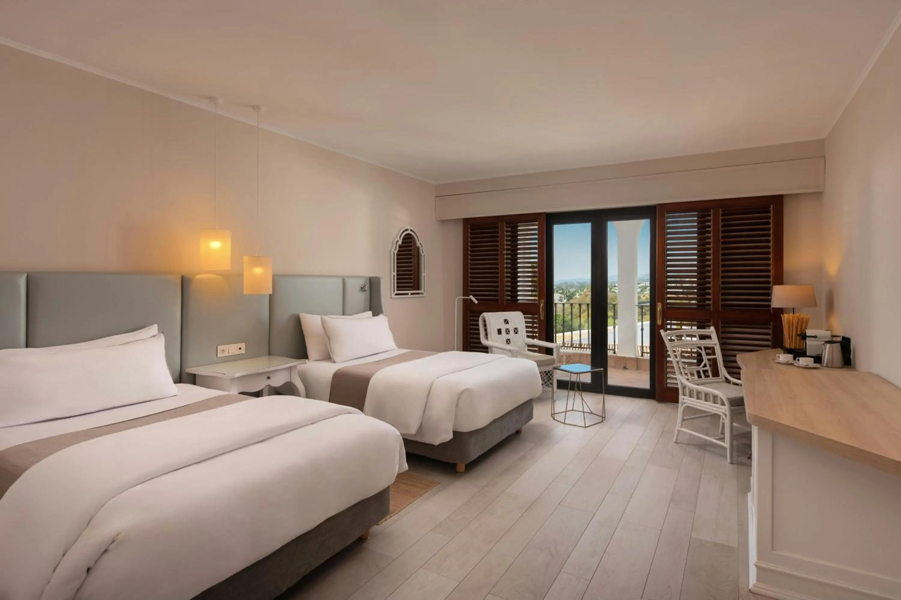 Photo of the whole room, Bed in The Westin La Quinta Golf Resort & Spa, Benahavis, Marbella