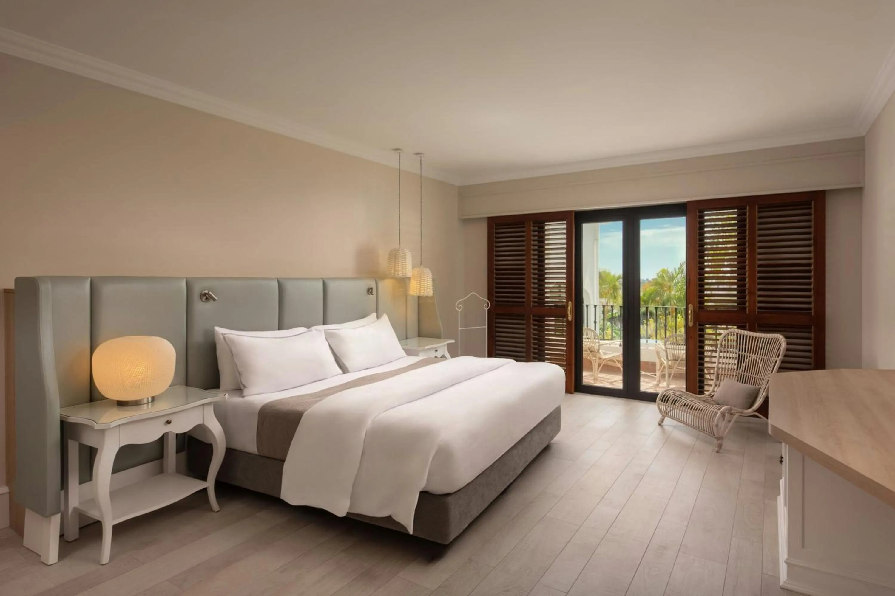 Bedroom, Bed in The Westin La Quinta Golf Resort & Spa, Benahavis, Marbella