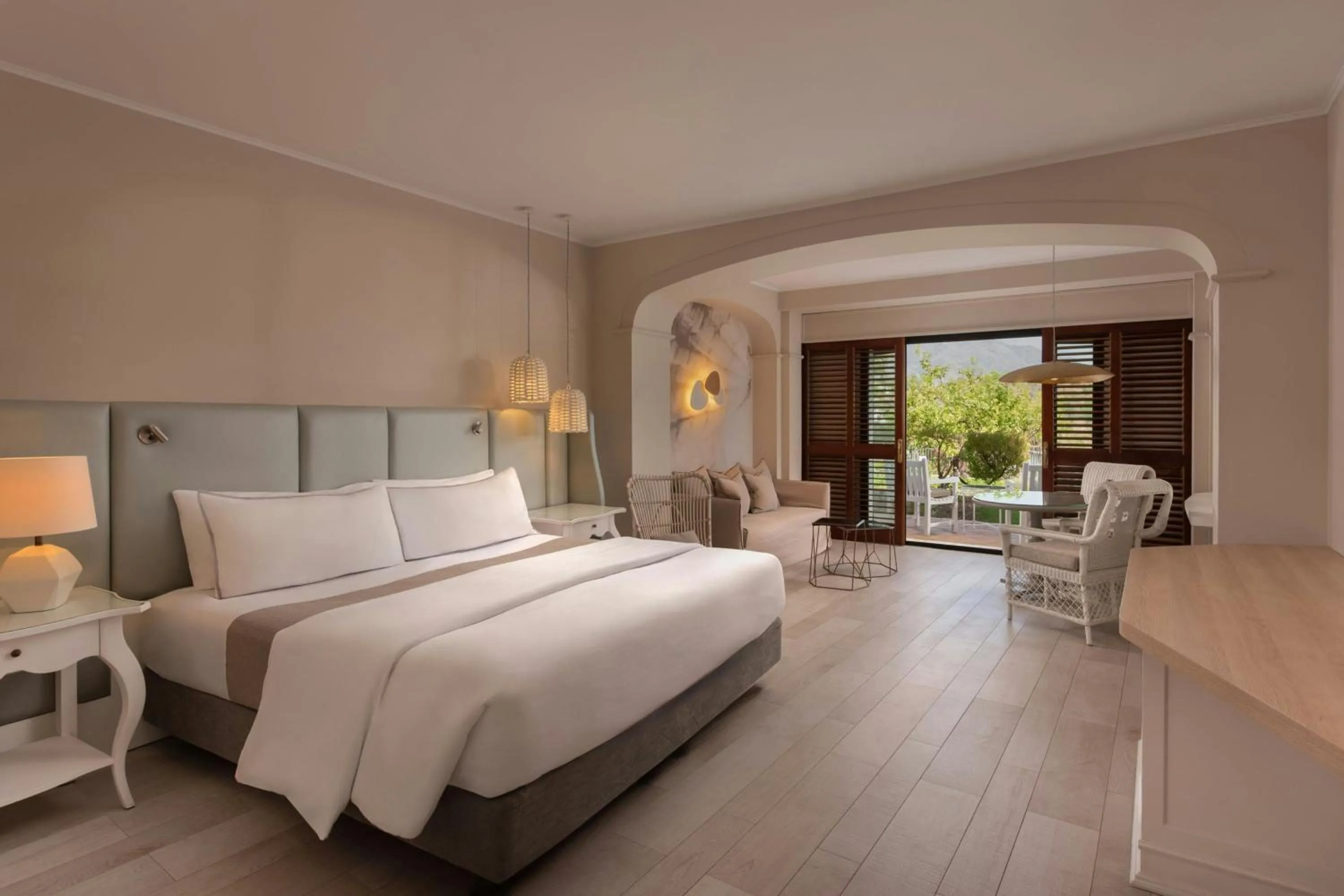 Photo of the whole room, Bed in The Westin La Quinta Golf Resort & Spa, Benahavis, Marbella