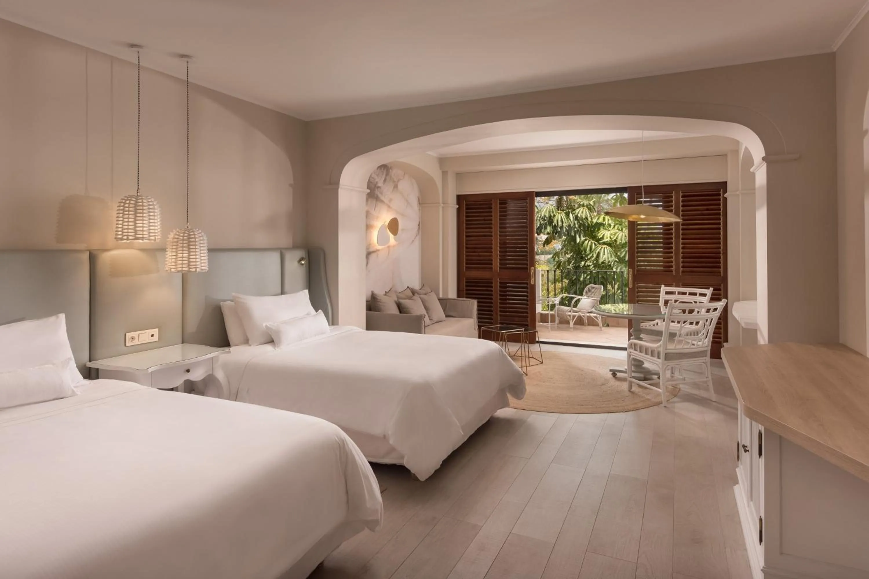 Photo of the whole room, Bed in The Westin La Quinta Golf Resort & Spa, Benahavis, Marbella