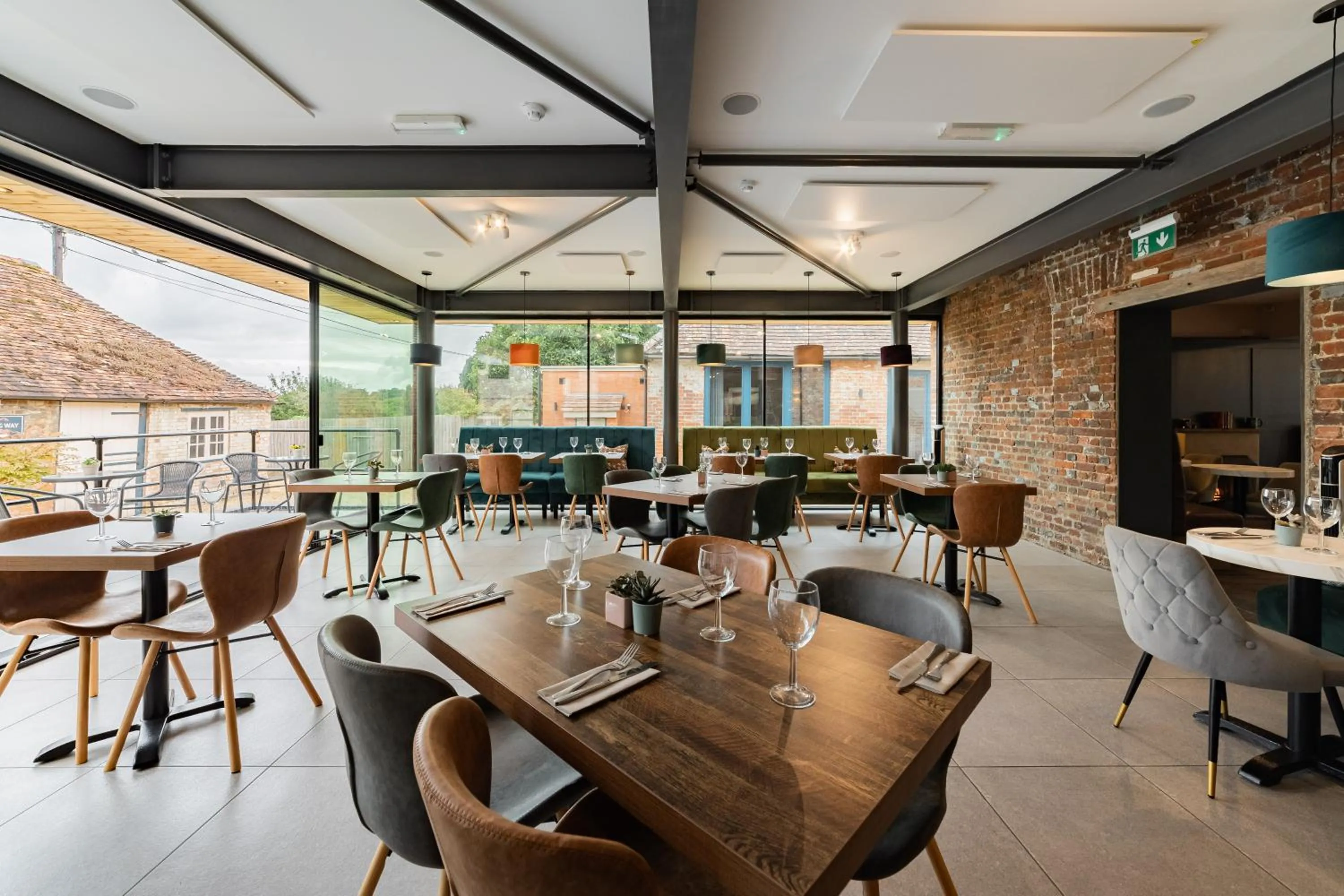 Lounge or bar in The Barrel Room at The Northbrook Arms