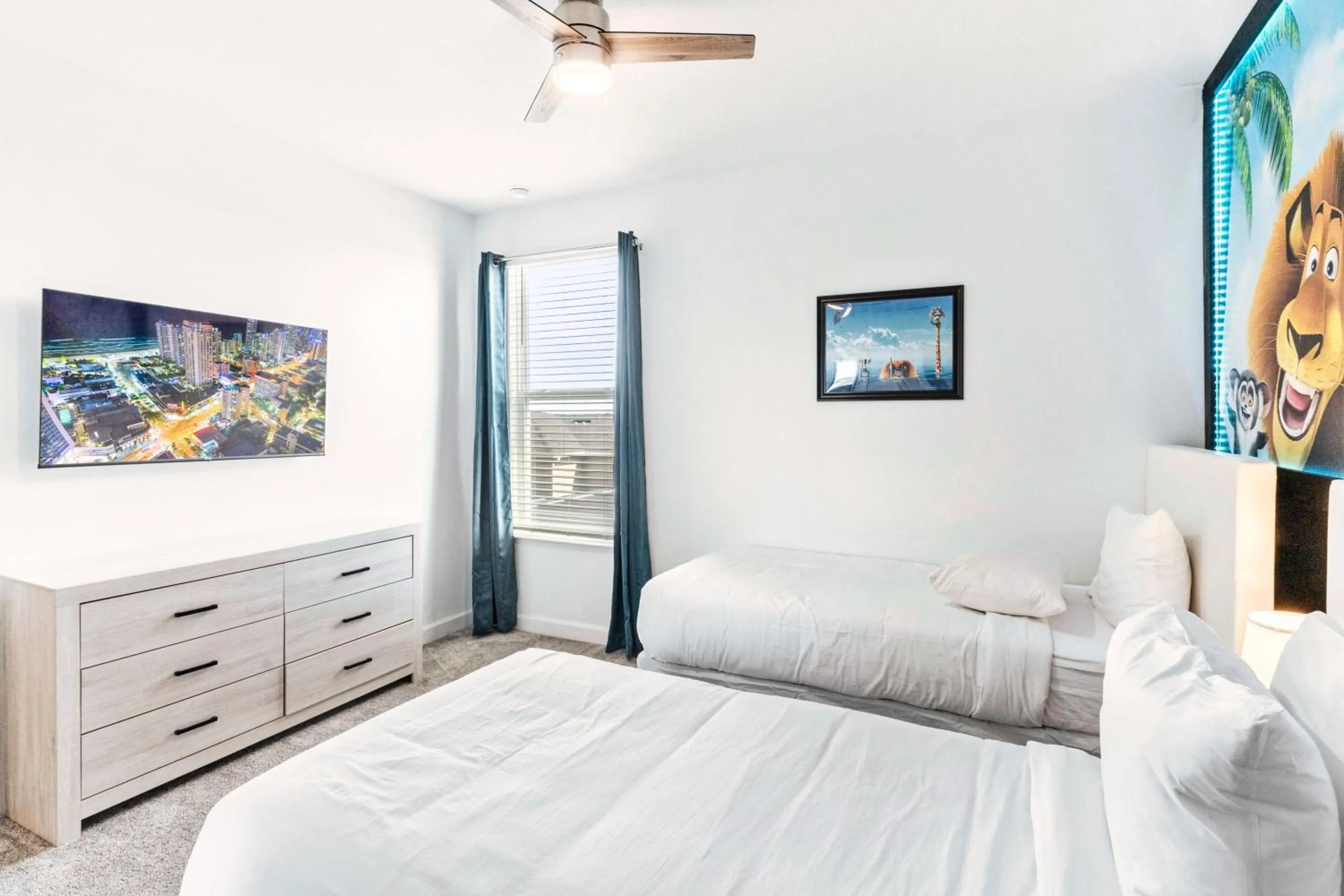 Other, Bed in 9183 Sommerset Hills Drive