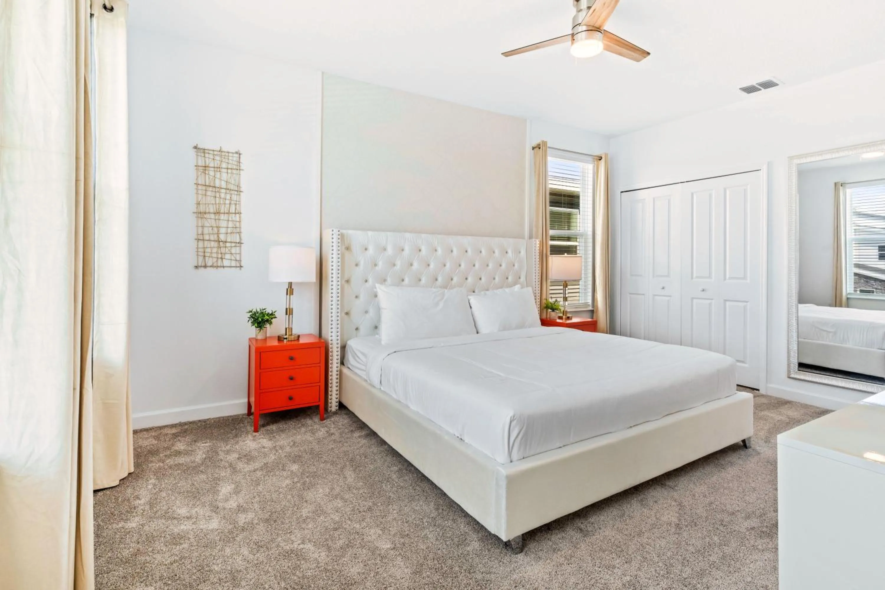 Other, Bed in 9183 Sommerset Hills Drive