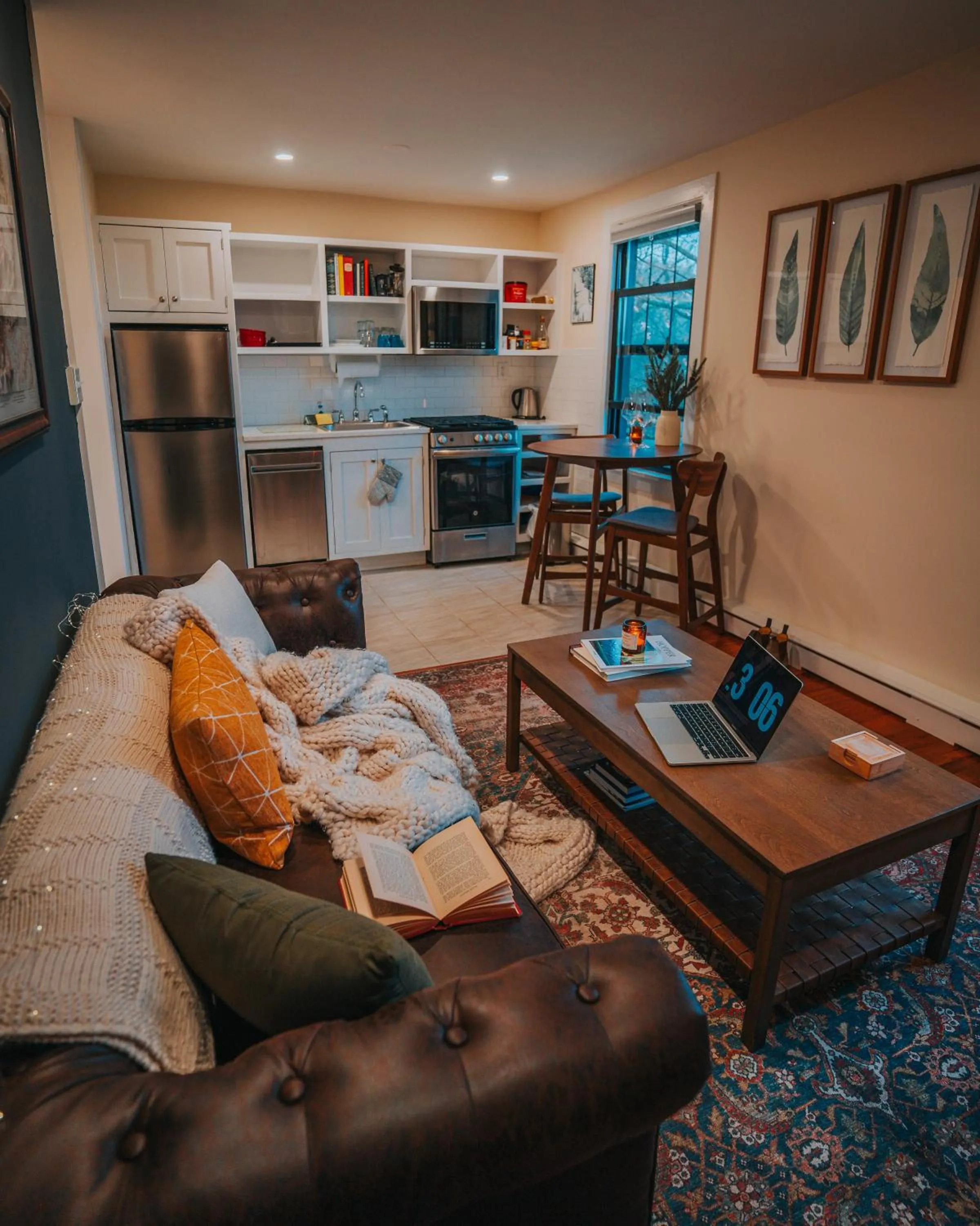 The Willow, Catskill