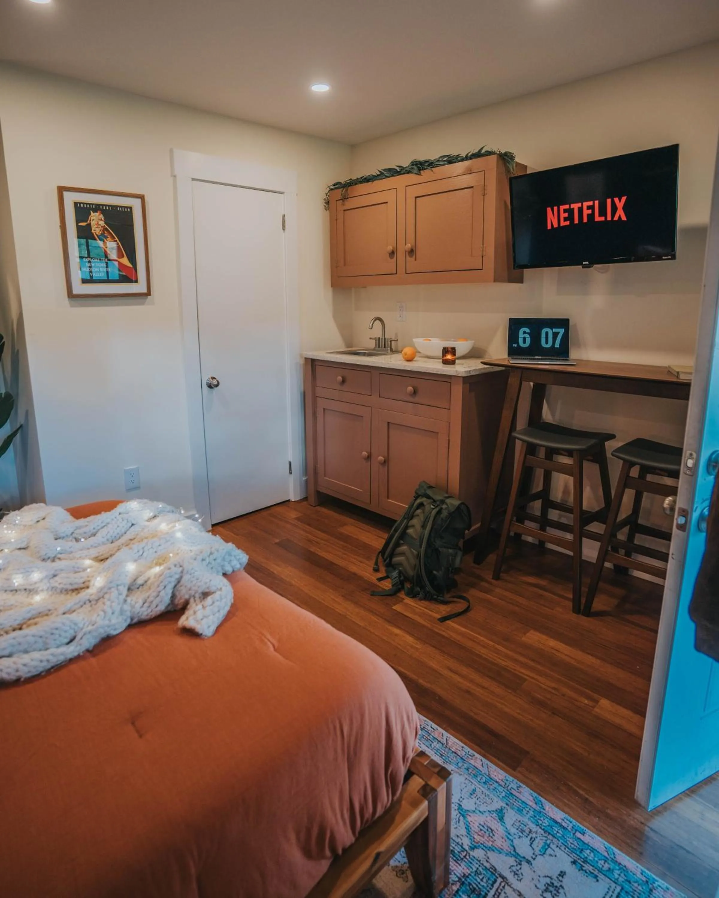 Bed in The Willow, Catskill