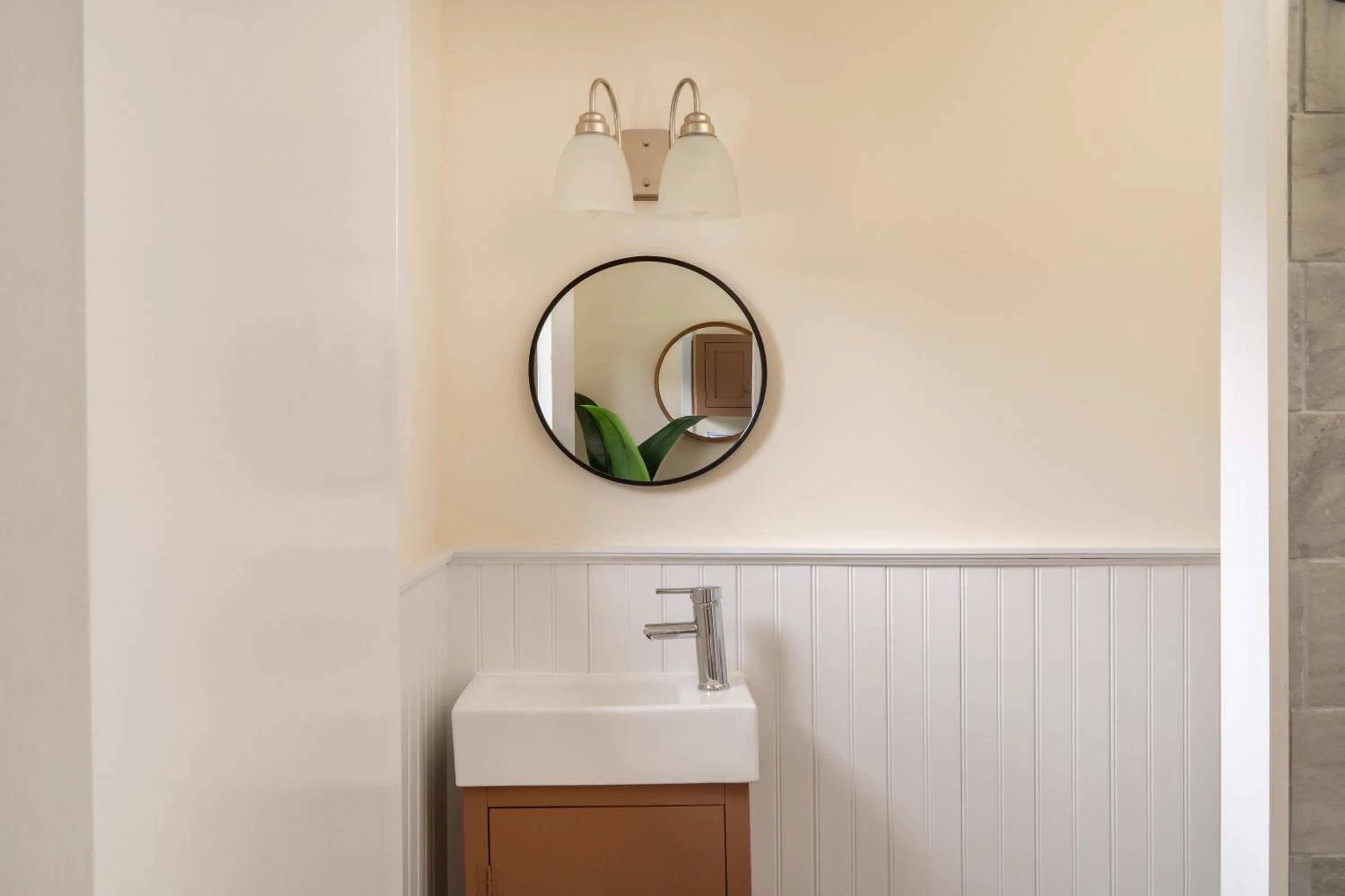 Bathroom in The Willow, Catskill